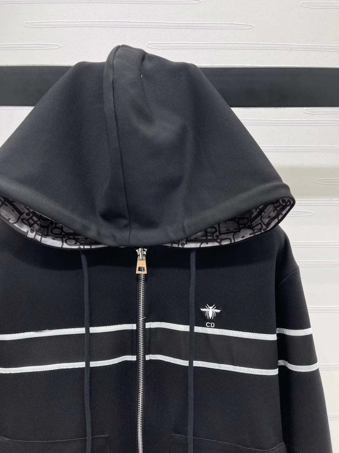 DIOR 25S REVERSIBLE HOODED JACKET AND PANTS SET 669