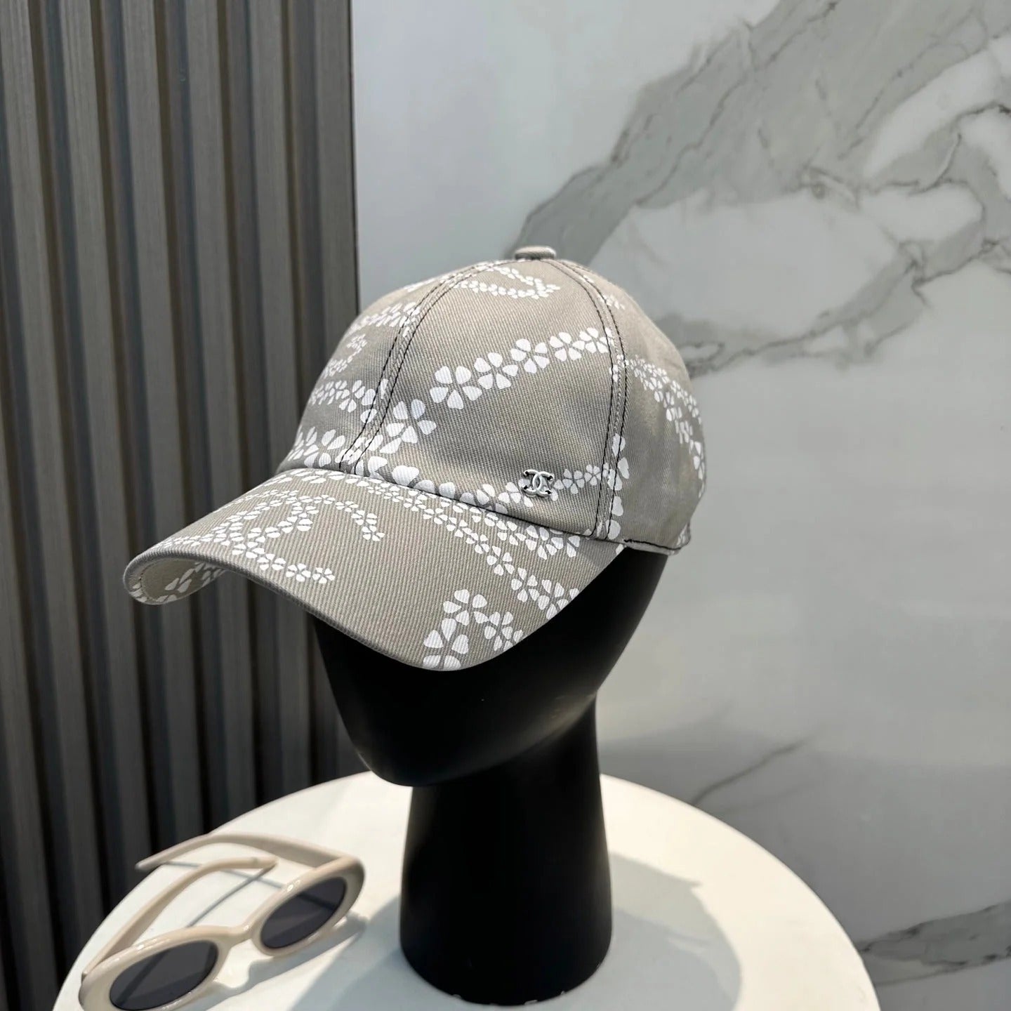 Chanel Baseball Cap With CC Logo And Floral Pattern Cotton 237368
