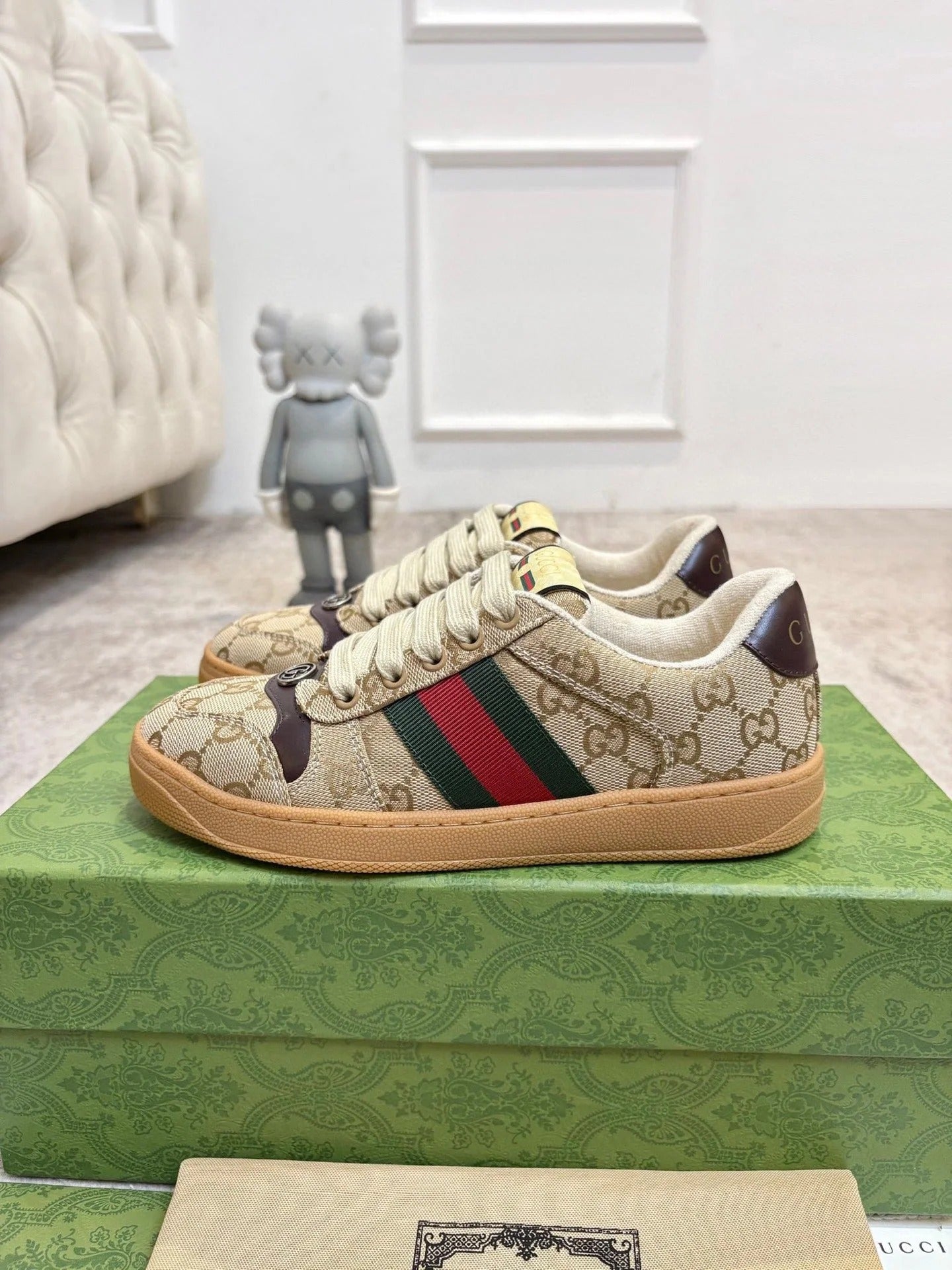 GG 26ss Screener Sneaker Beige Brown Canvas Cowhide 697183