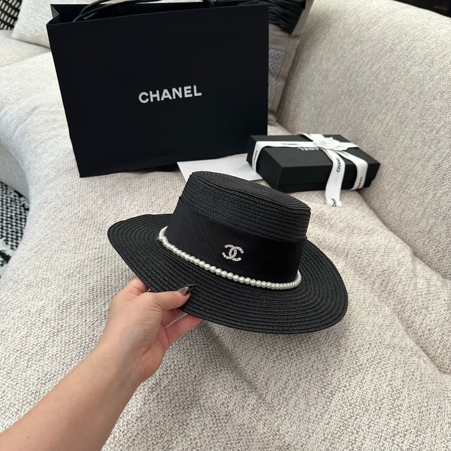 Chanel Pearl Straw Hat 214515