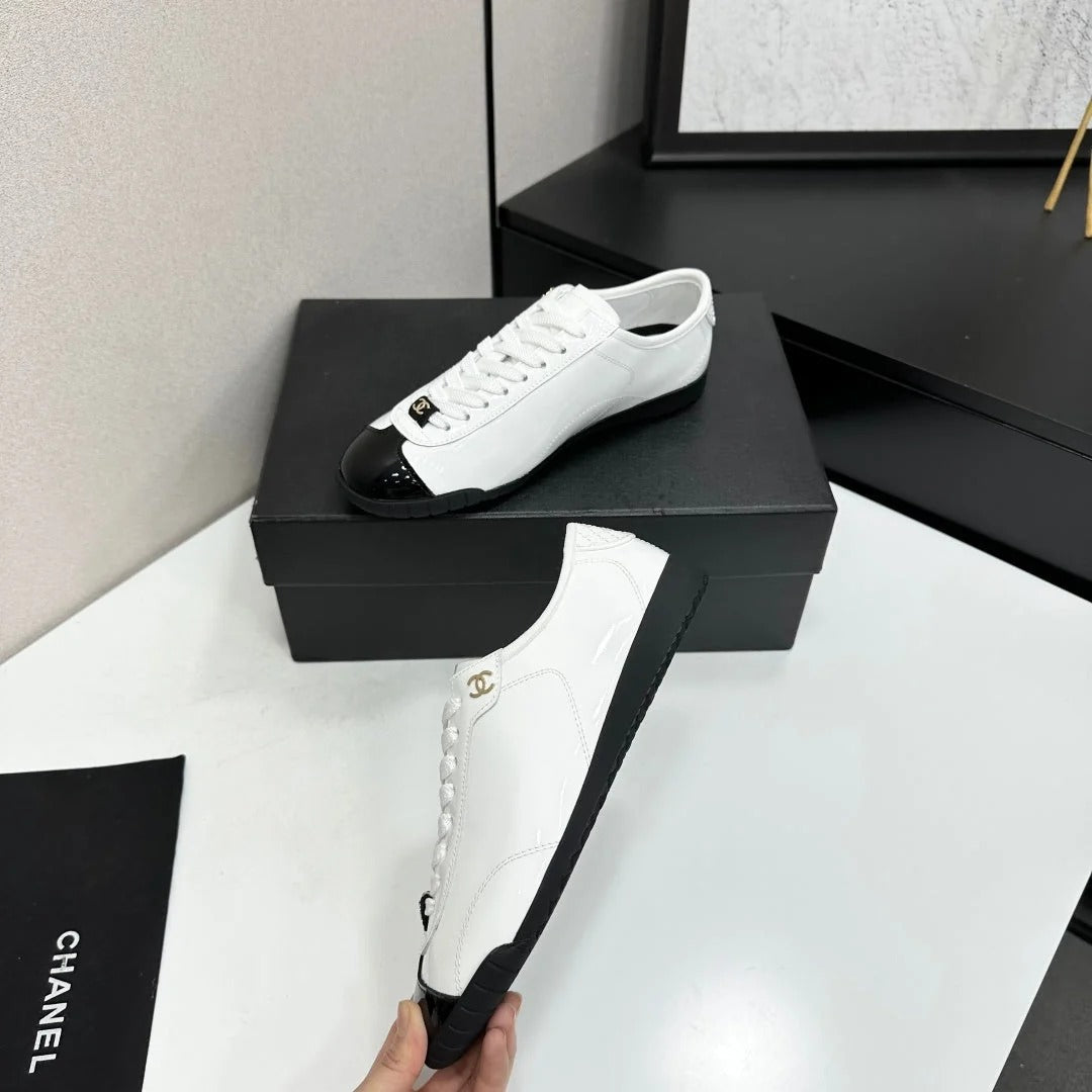 Chanel 2026 Sneakers Calfskin 926249