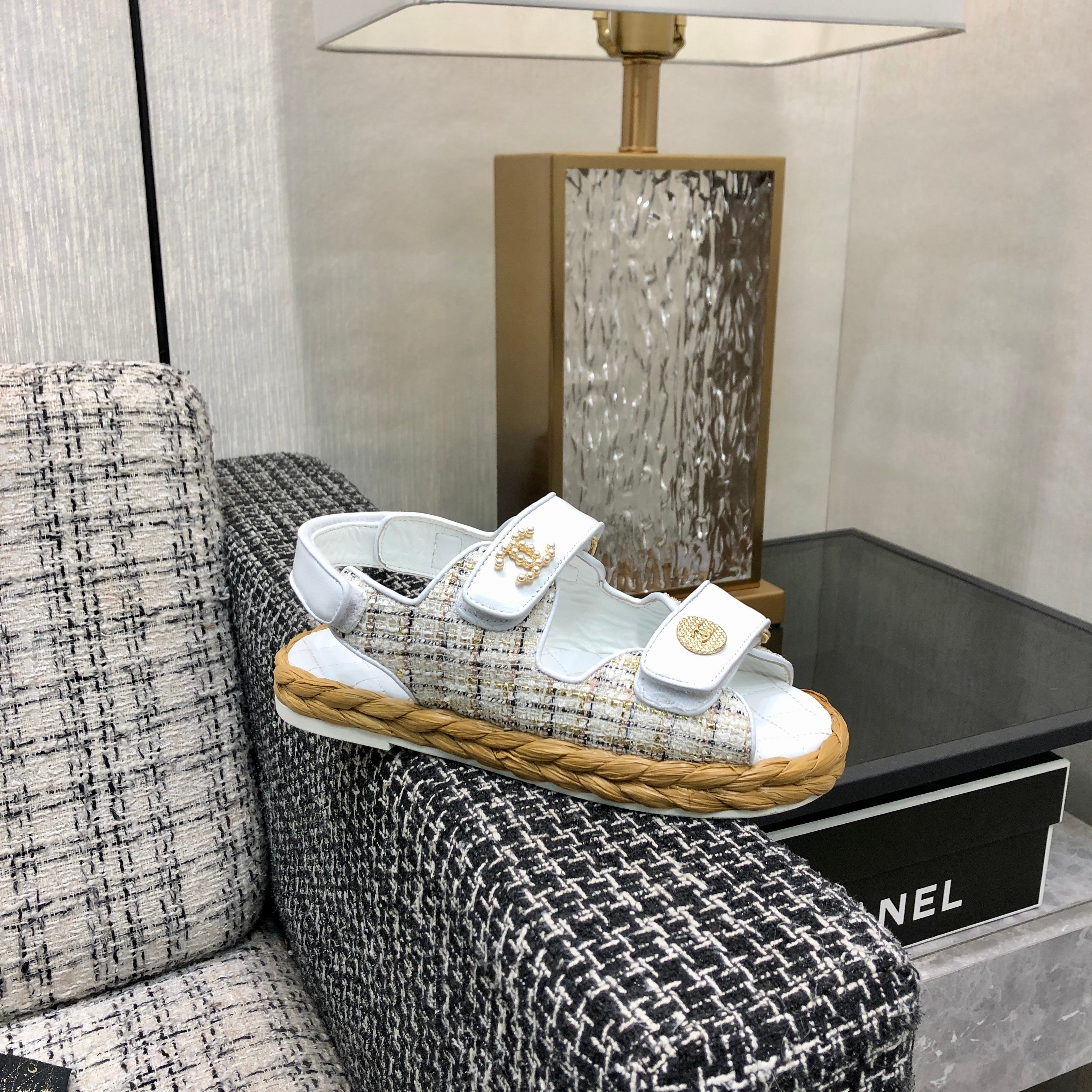 VELCRO SANDALS IN WHITE LAMBSKIN AND TWEED FABRIC