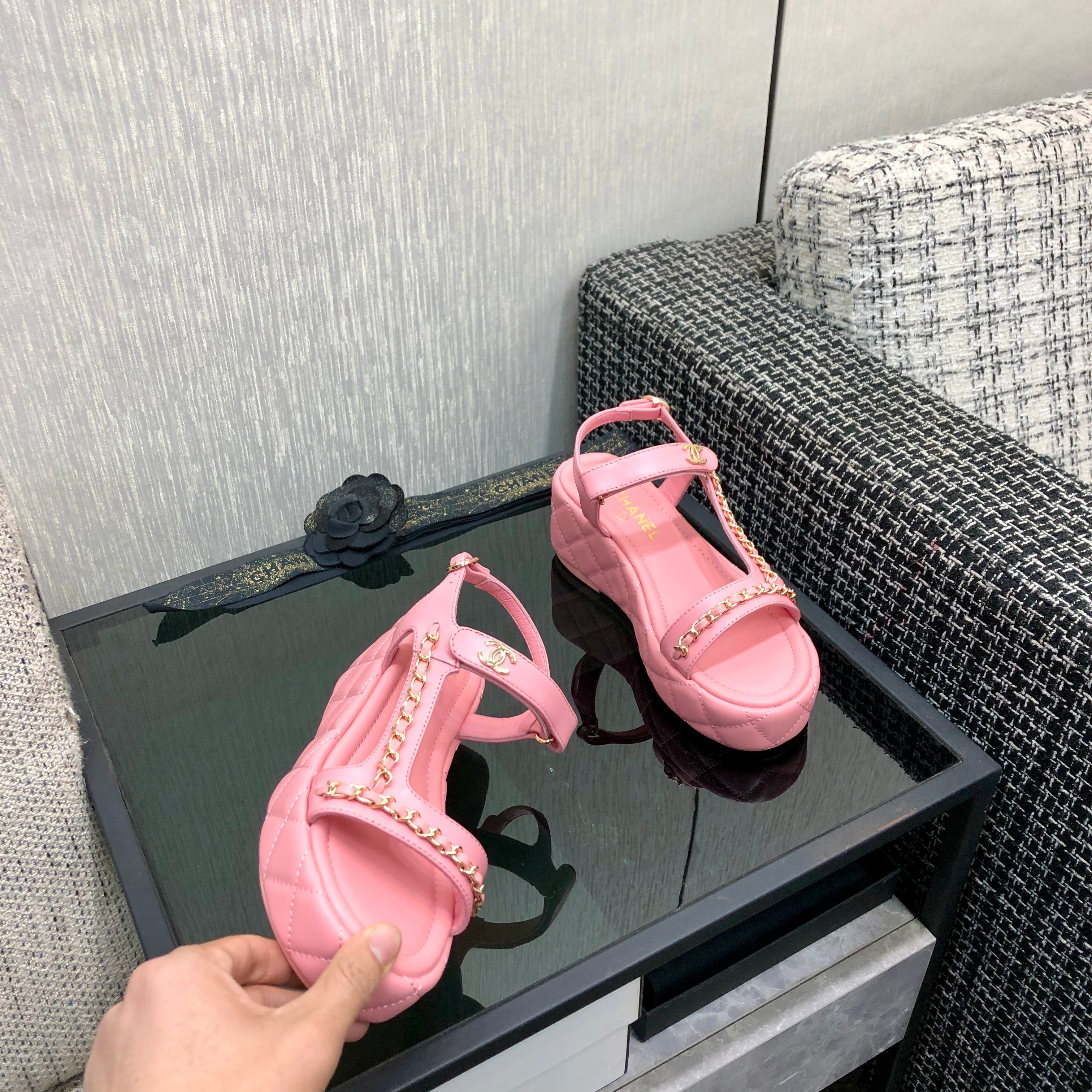 CC Platform Sandals Quilted Chain Pink Lambskin 602504