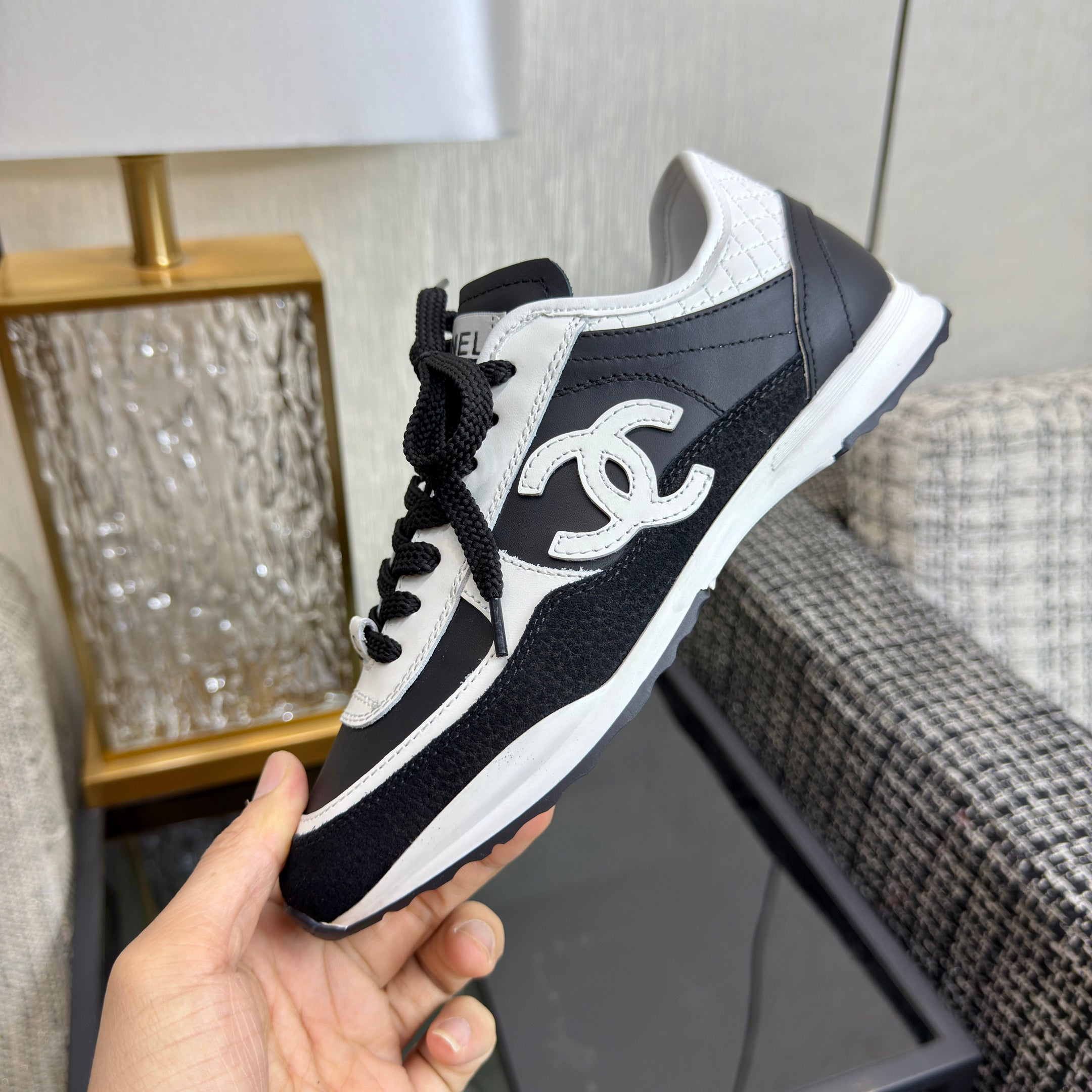 Chanel 2025 Sneaker Black mix White Cowhite & Suede 507458