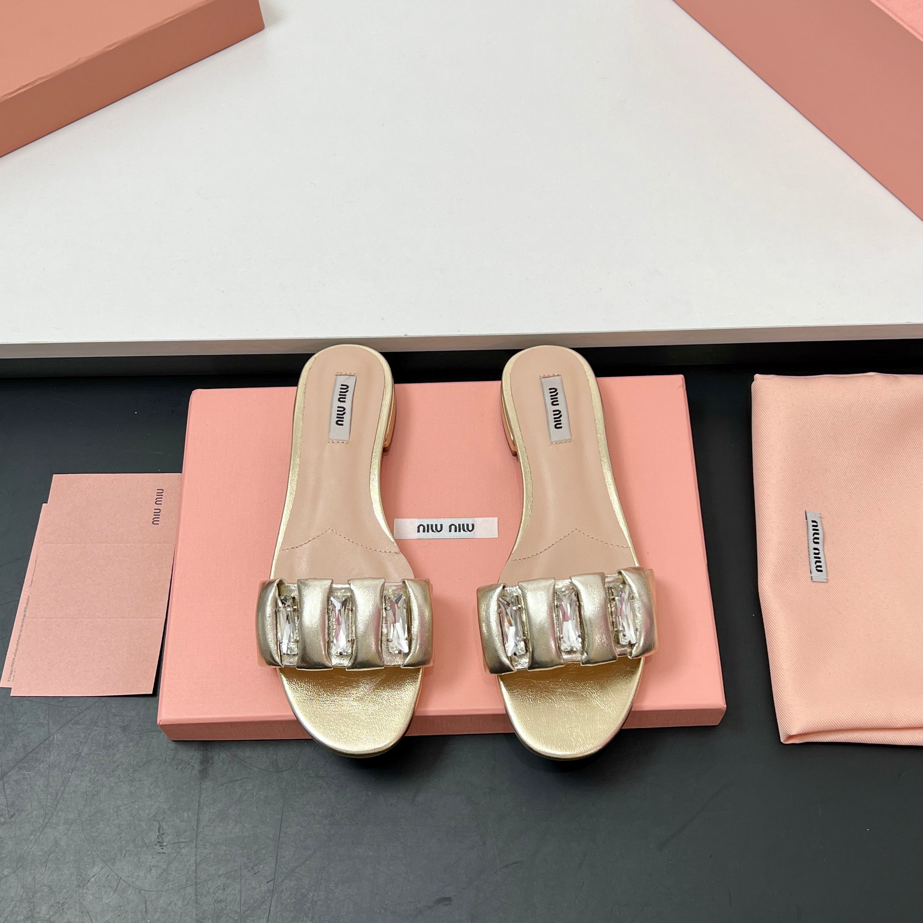 Miu 10mm Slipper with diamonds gold leather 223450