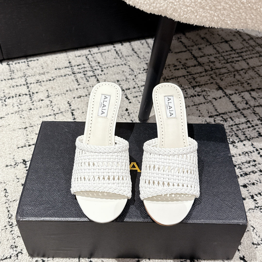 ALAIA Muller high-heeled white woven leather