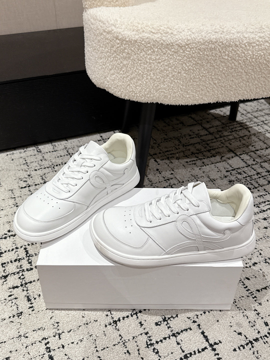 Loewe Jambo Sneaker White Calfskin 500414