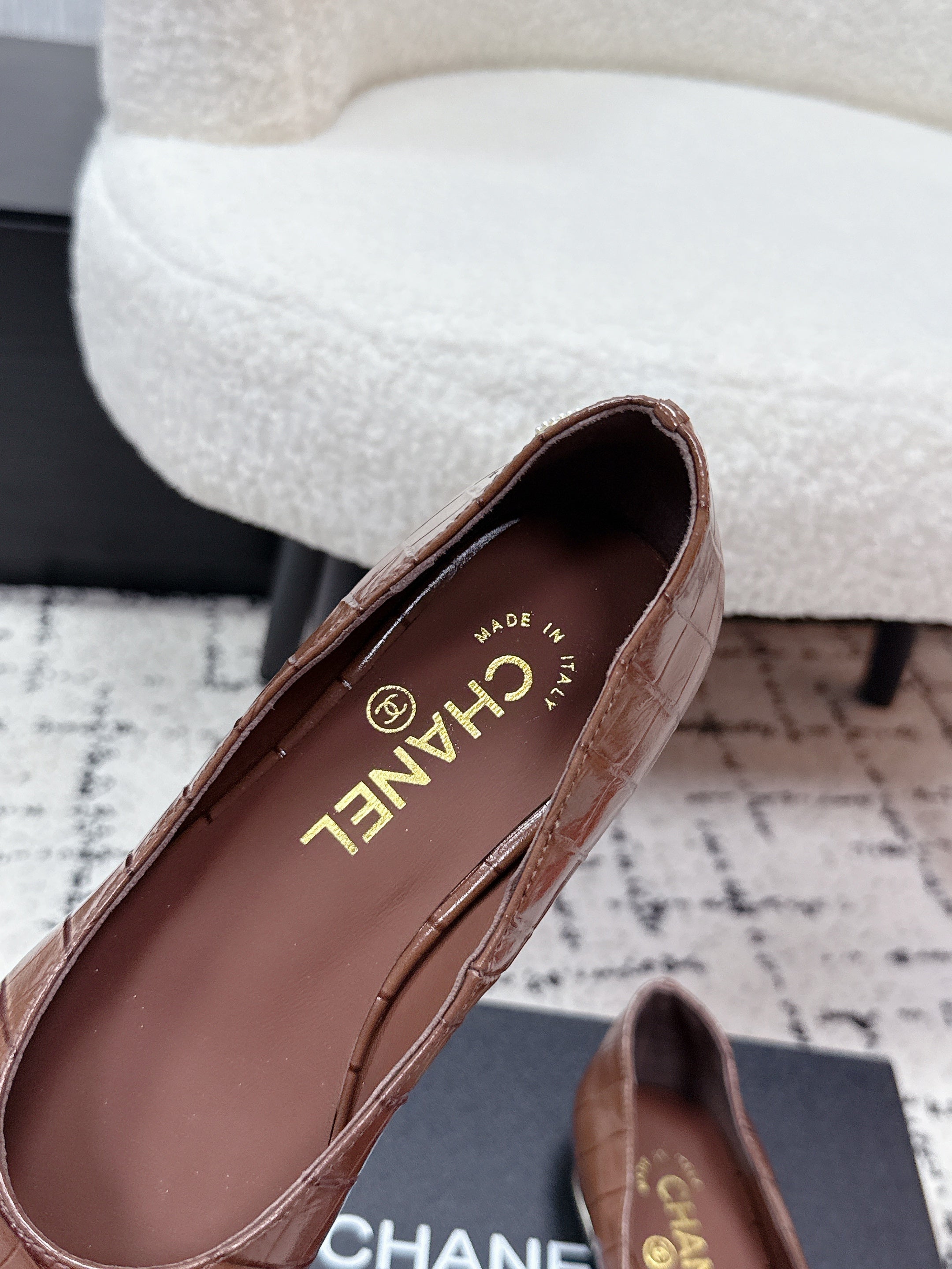 CC SS26 Ballet Flat Black Brown Crocodile Embossed Patent Calfskin 679026