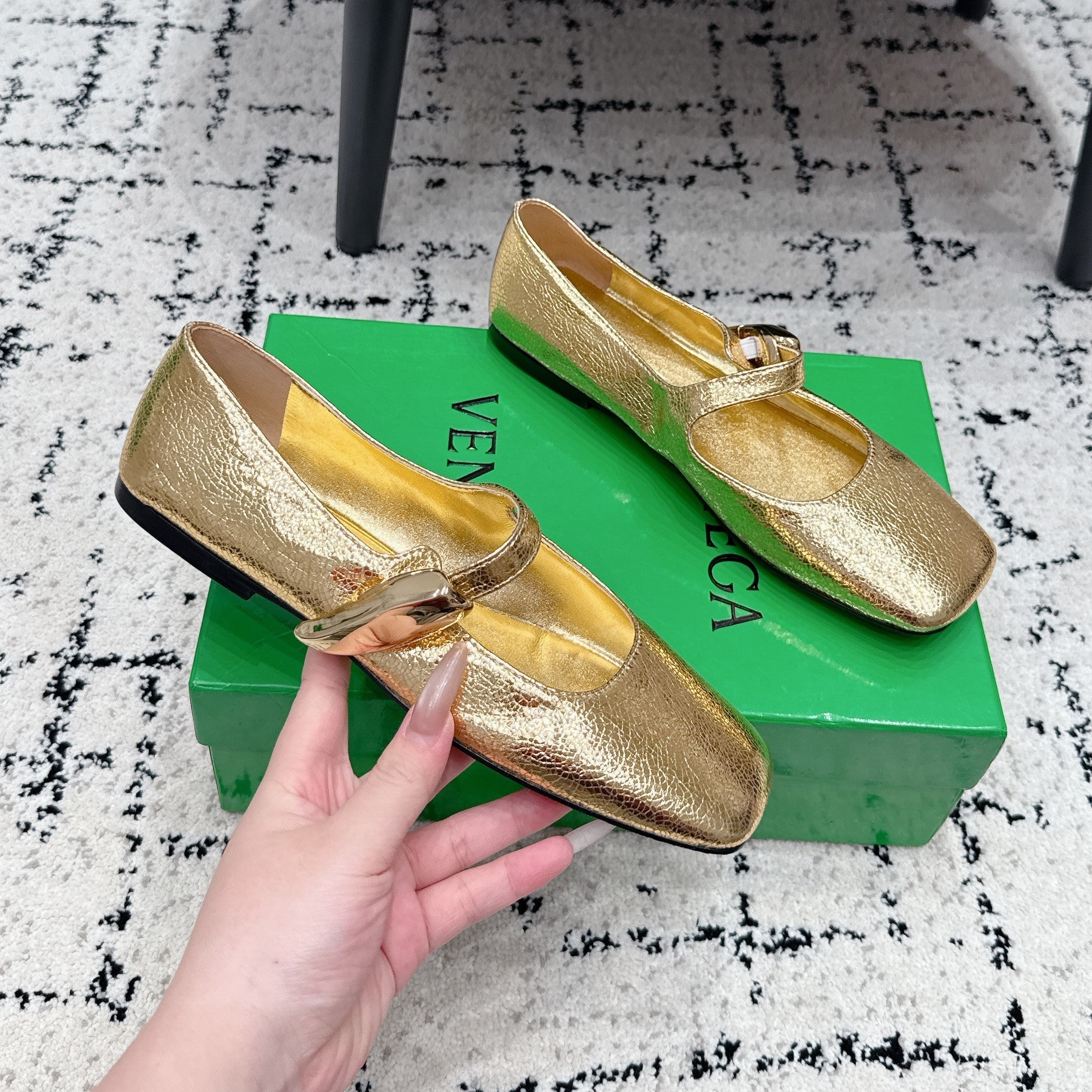 BV Charlotte Mary Jane Flat Gold Metallic Leather 770005