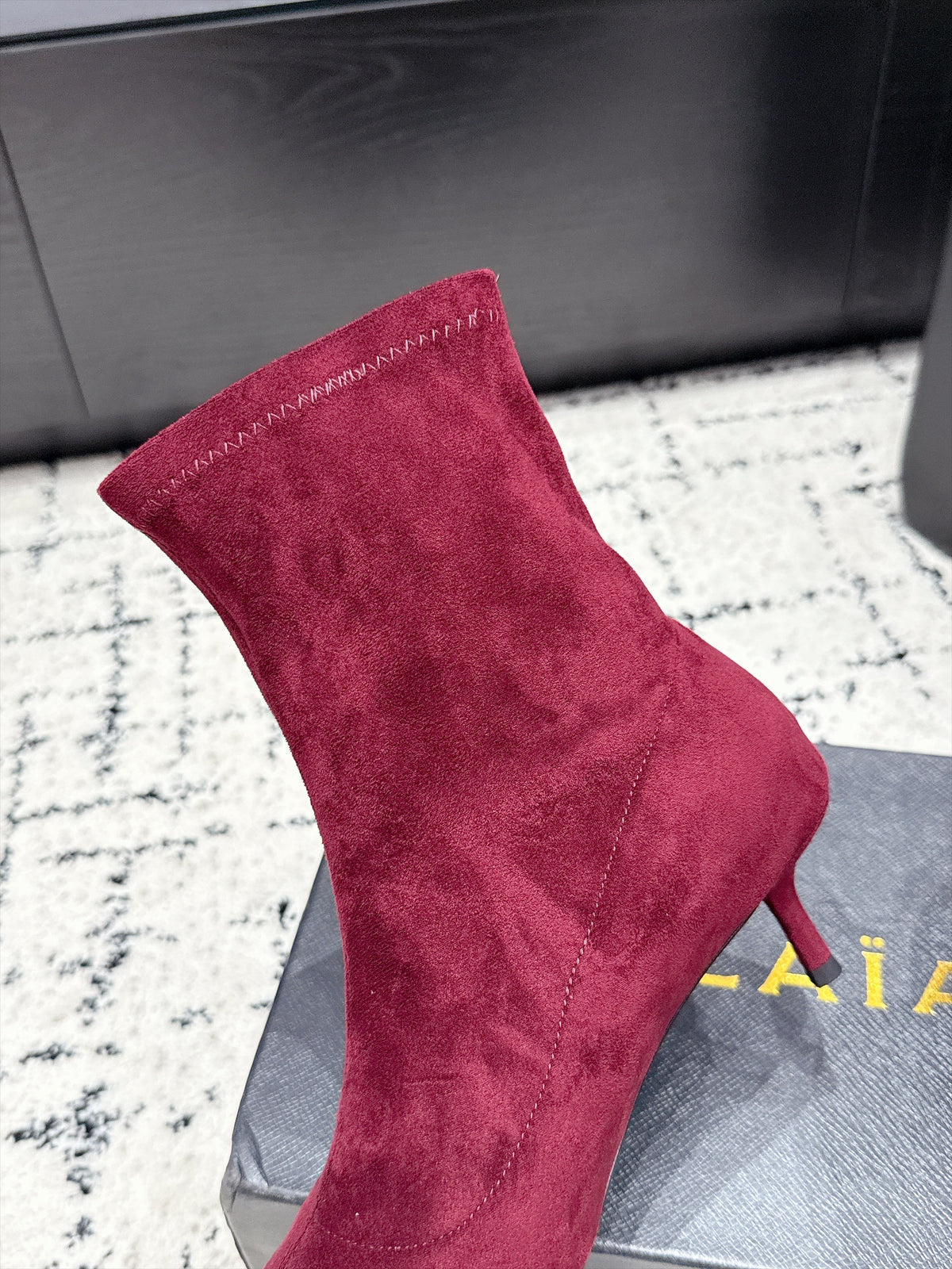 Alaia 26s Ankle Boots 5.5cm Burgundy Suede 194431