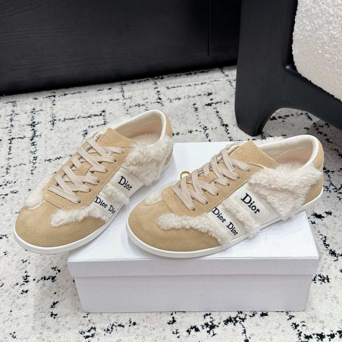 Dior 2026 DiorAlps Ribbon Sneakers Beige Shearling 196777