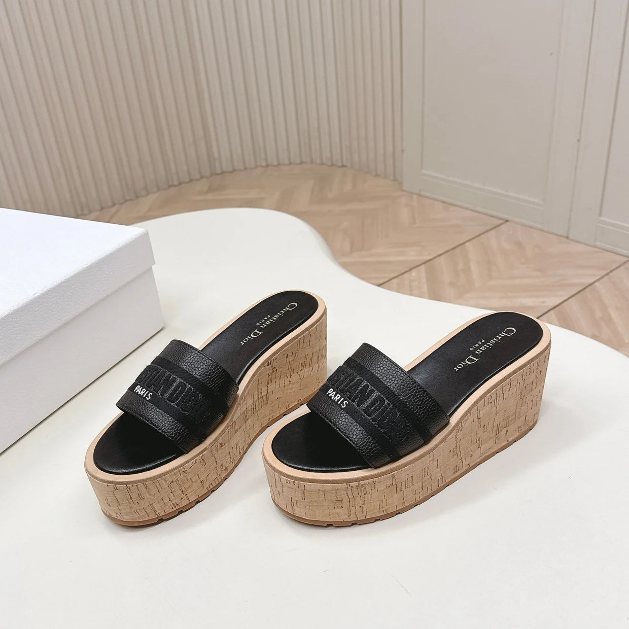 CD 26s Platform Sandals 85 Black Cowhide 643779