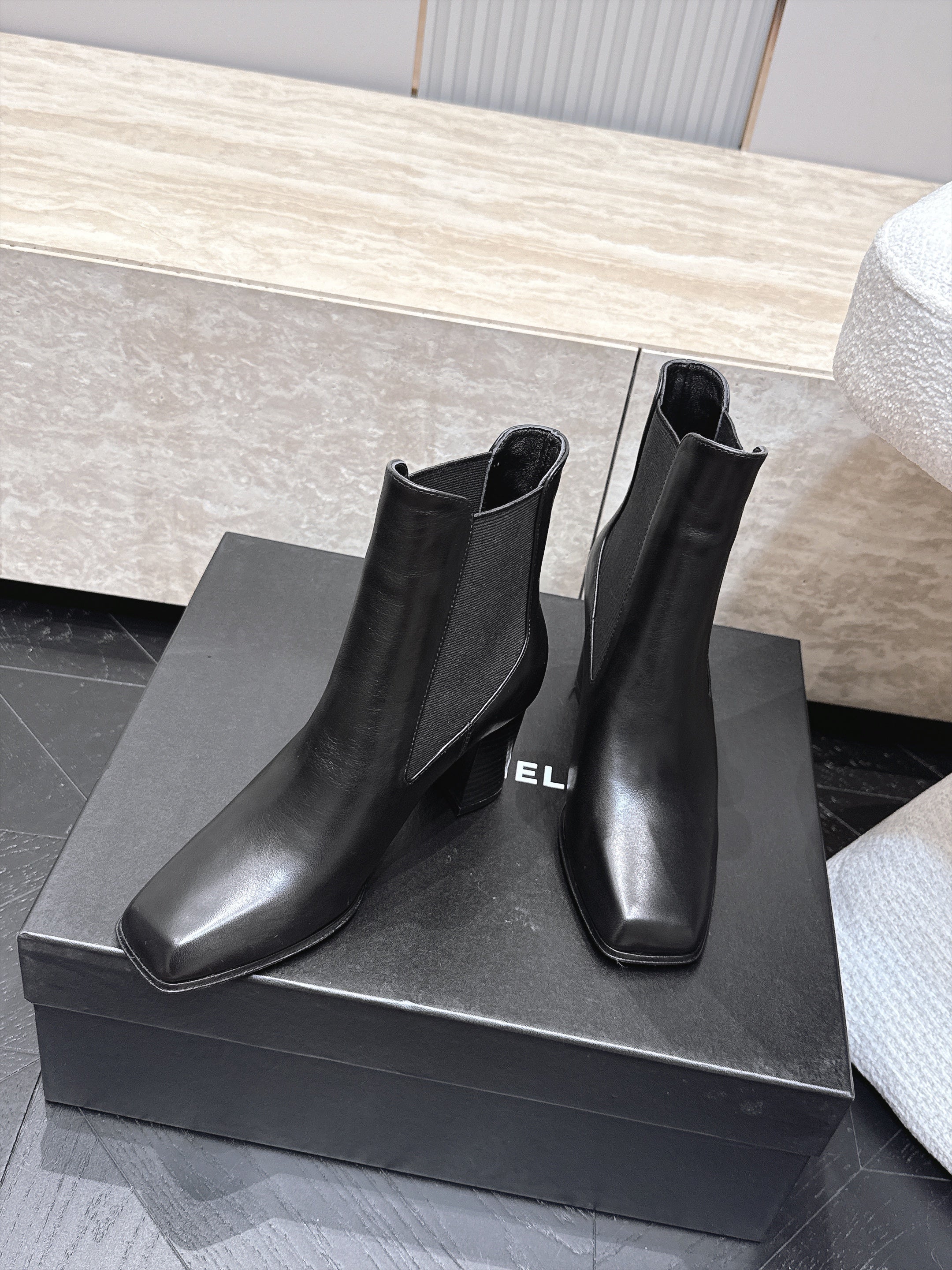 CC Autumn/Winter 2026 Ankle Boots 7cm Black Calfskin 954121