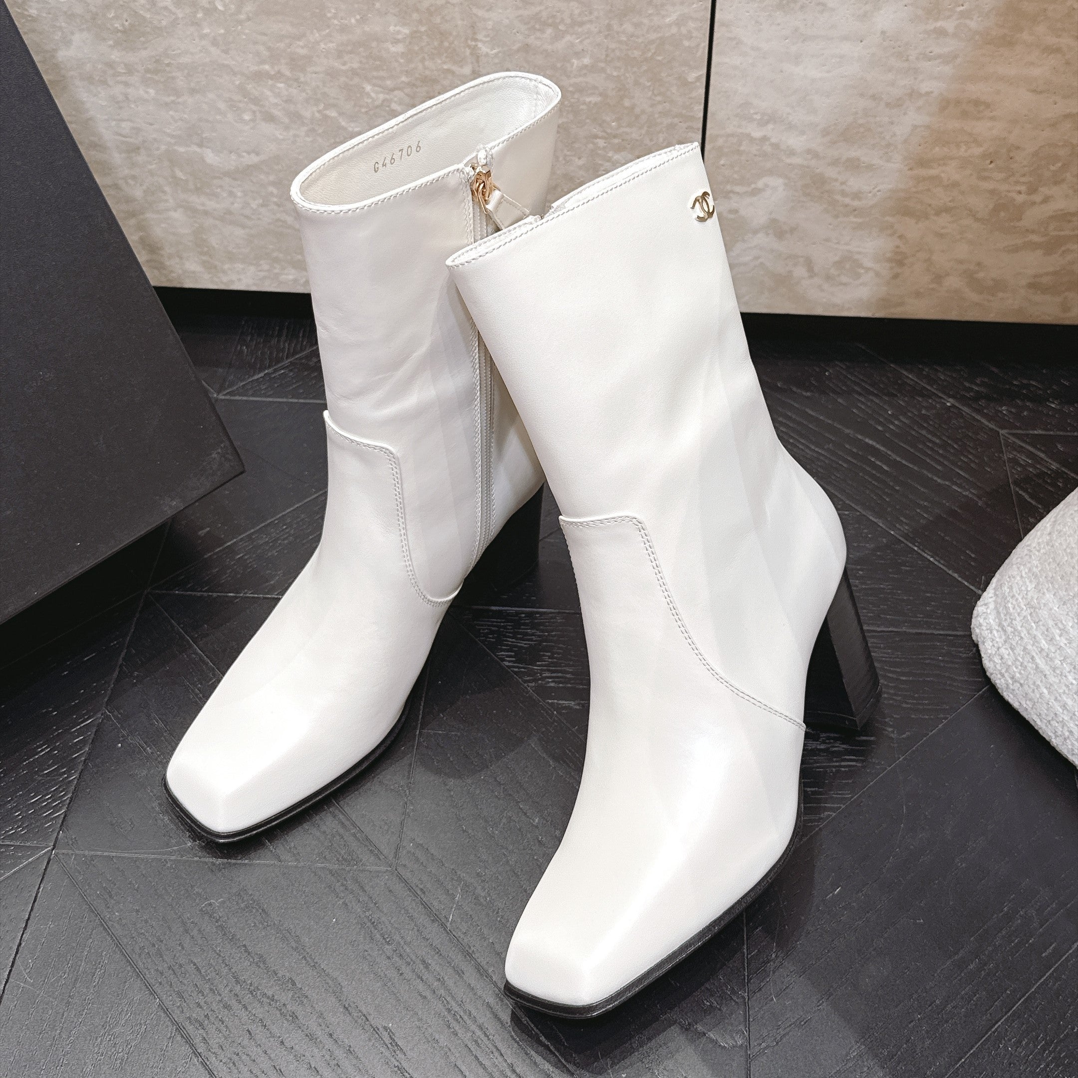 CC Autumn/Winter 2026 Ankle Boots 7cm White Calfskin 954125