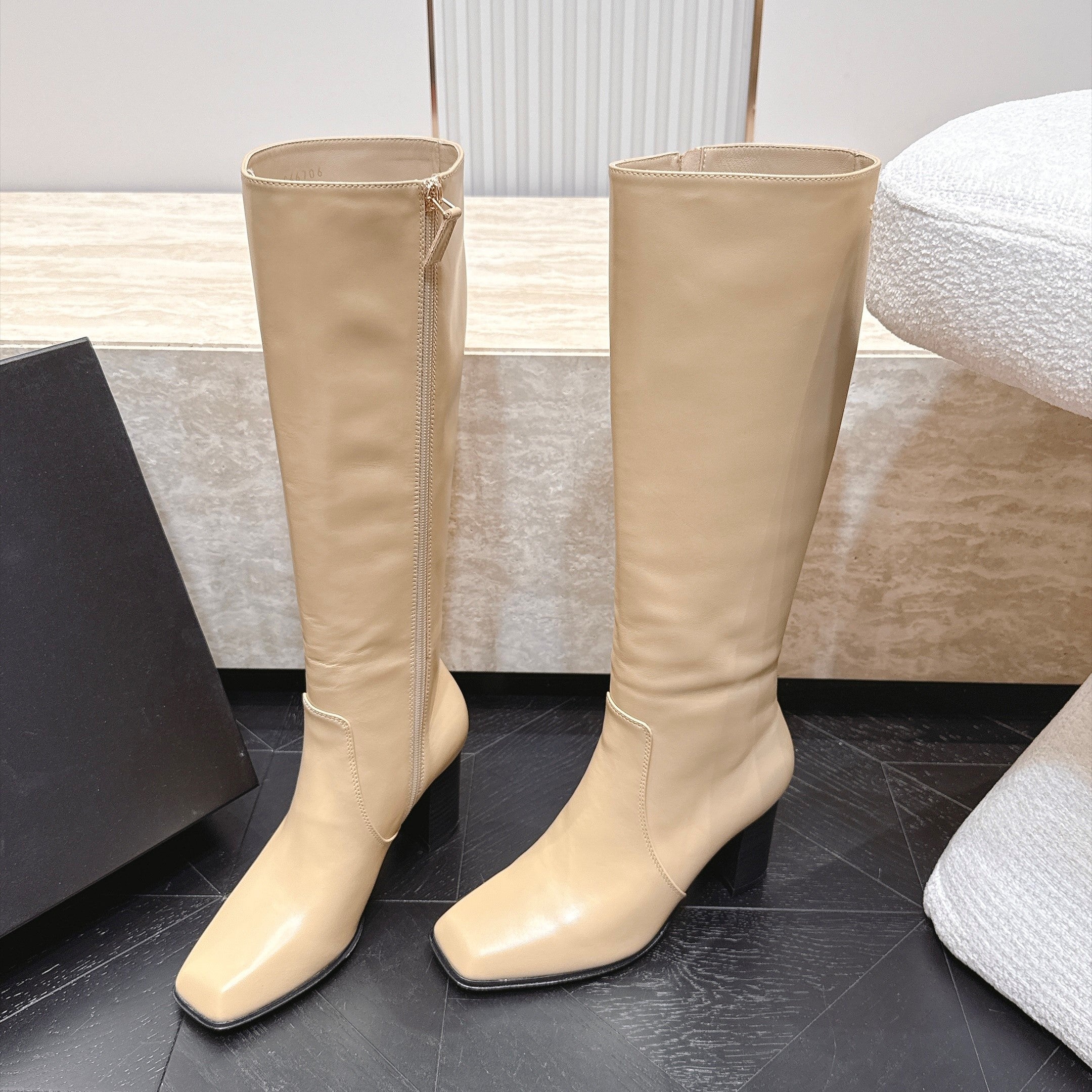 CC Autumn/Winter 2026 Boots 7cm Beige Calfskin 954128