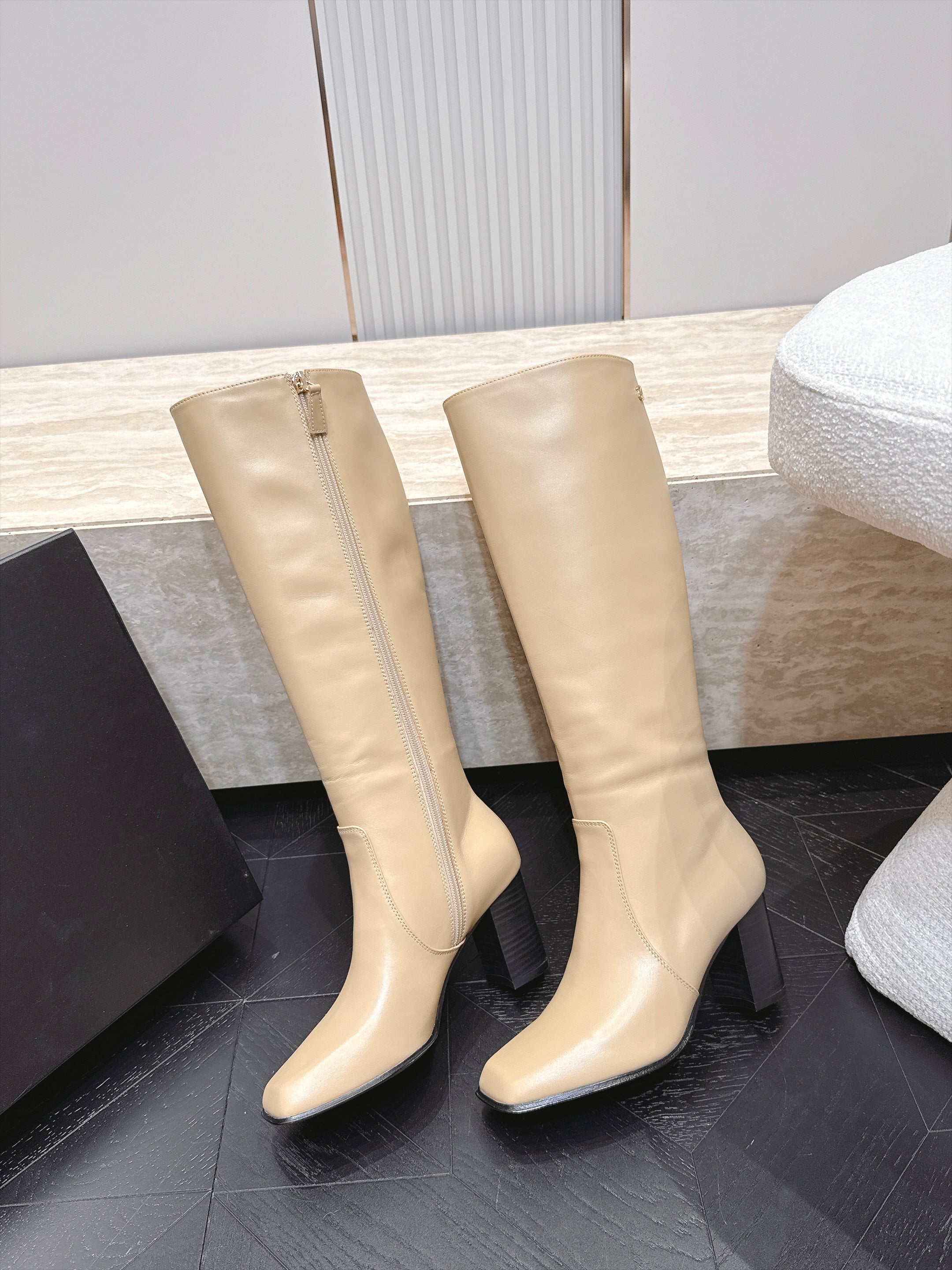 CC Autumn/Winter 2026 Boots 7cm Beige Calfskin 954128