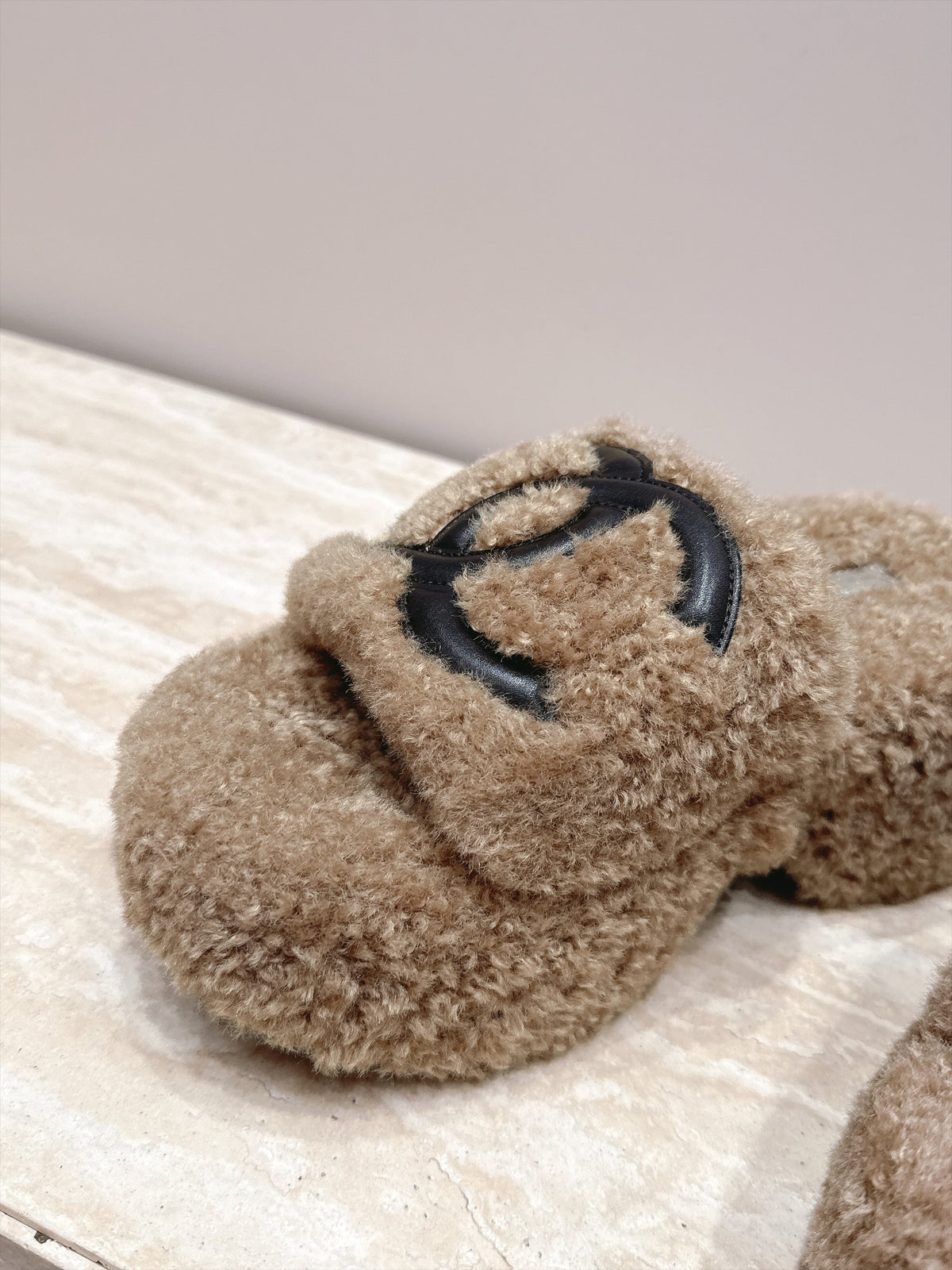CC 26s Shearling Platform Slides Brown Black 121572