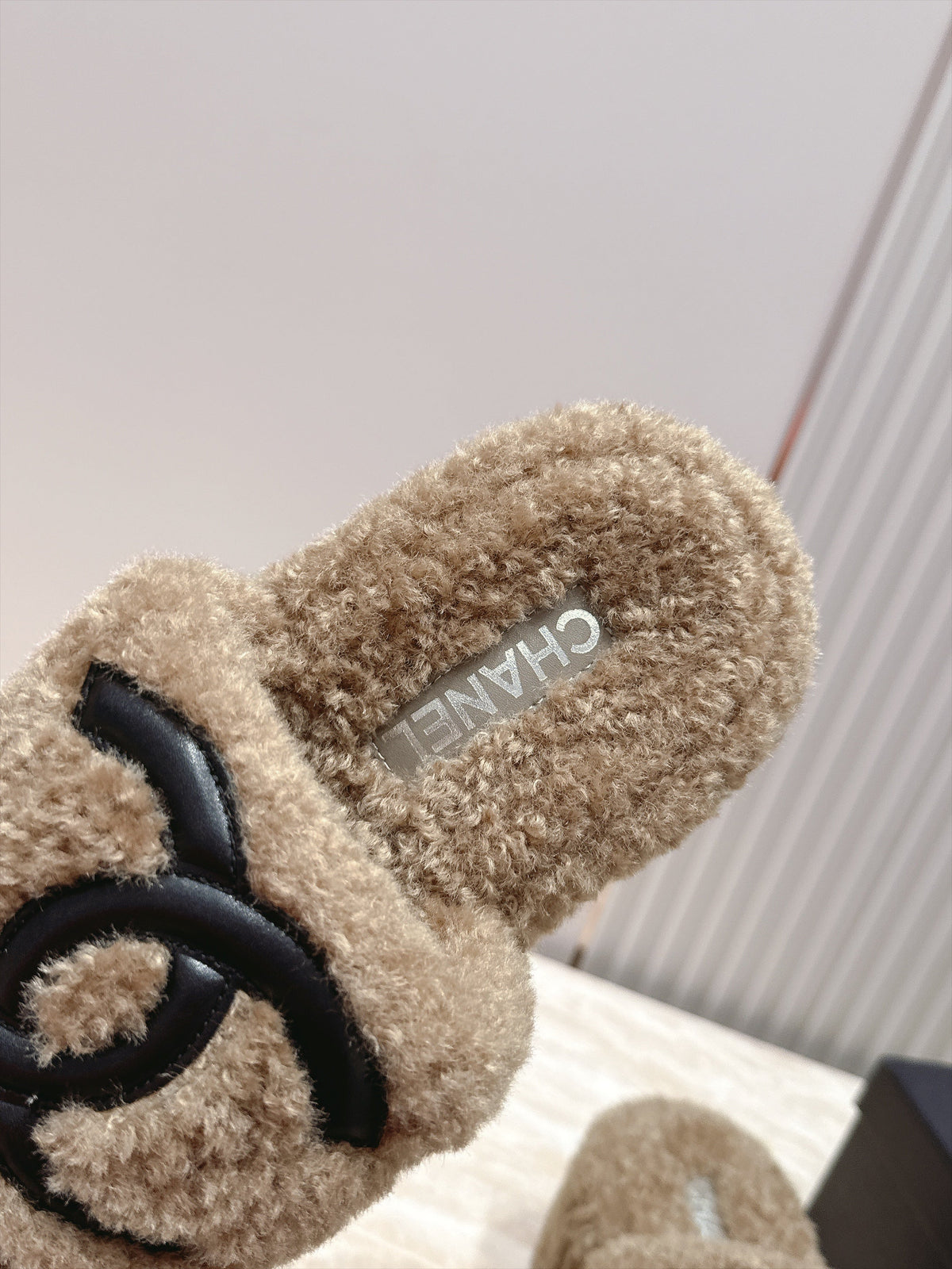 CC 26s Shearling Platform Slides Brown Black 121572
