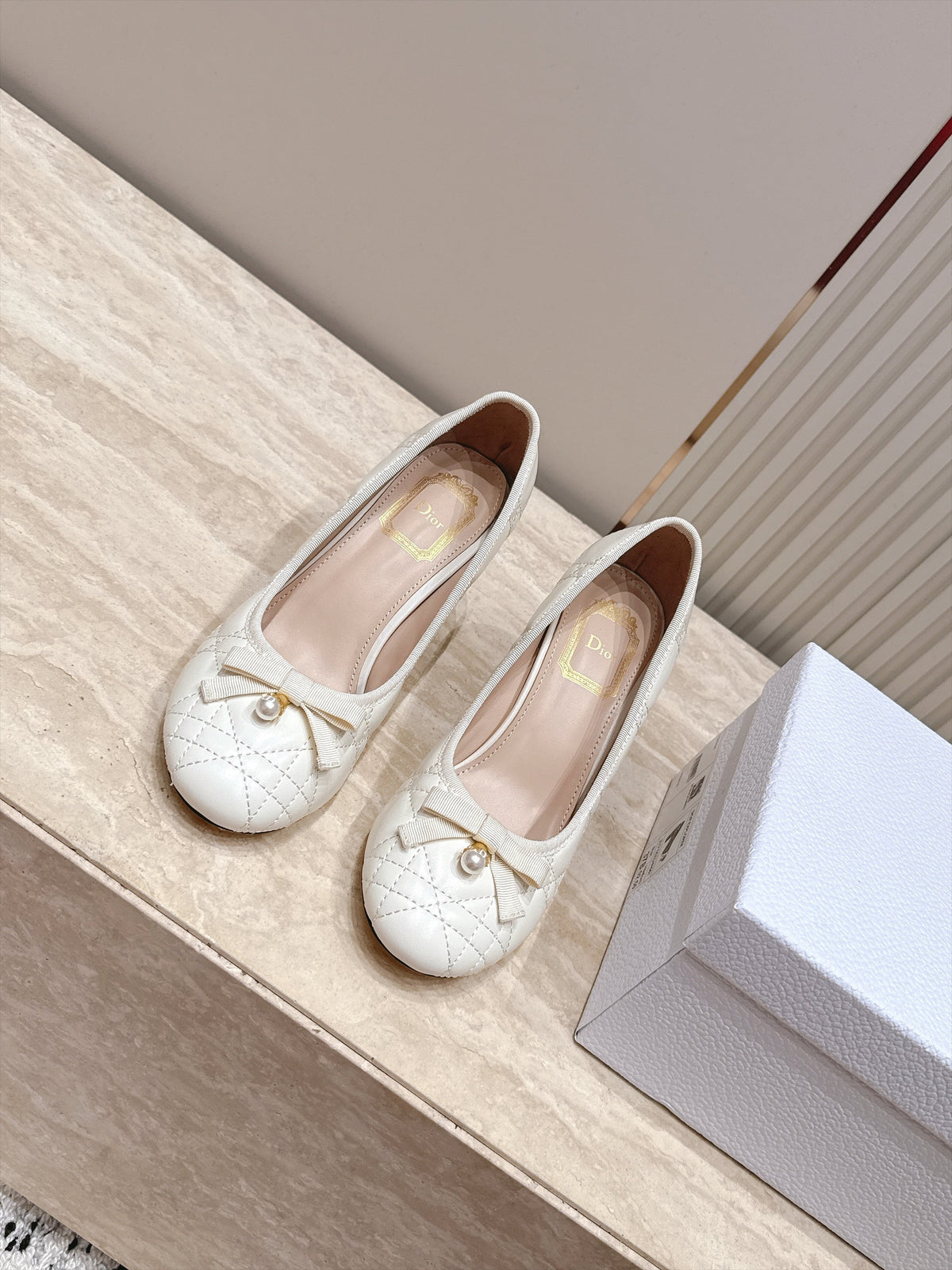 CD 26s Block Heel Pumps 7cm Off White Cannage Quilted Leather 121655