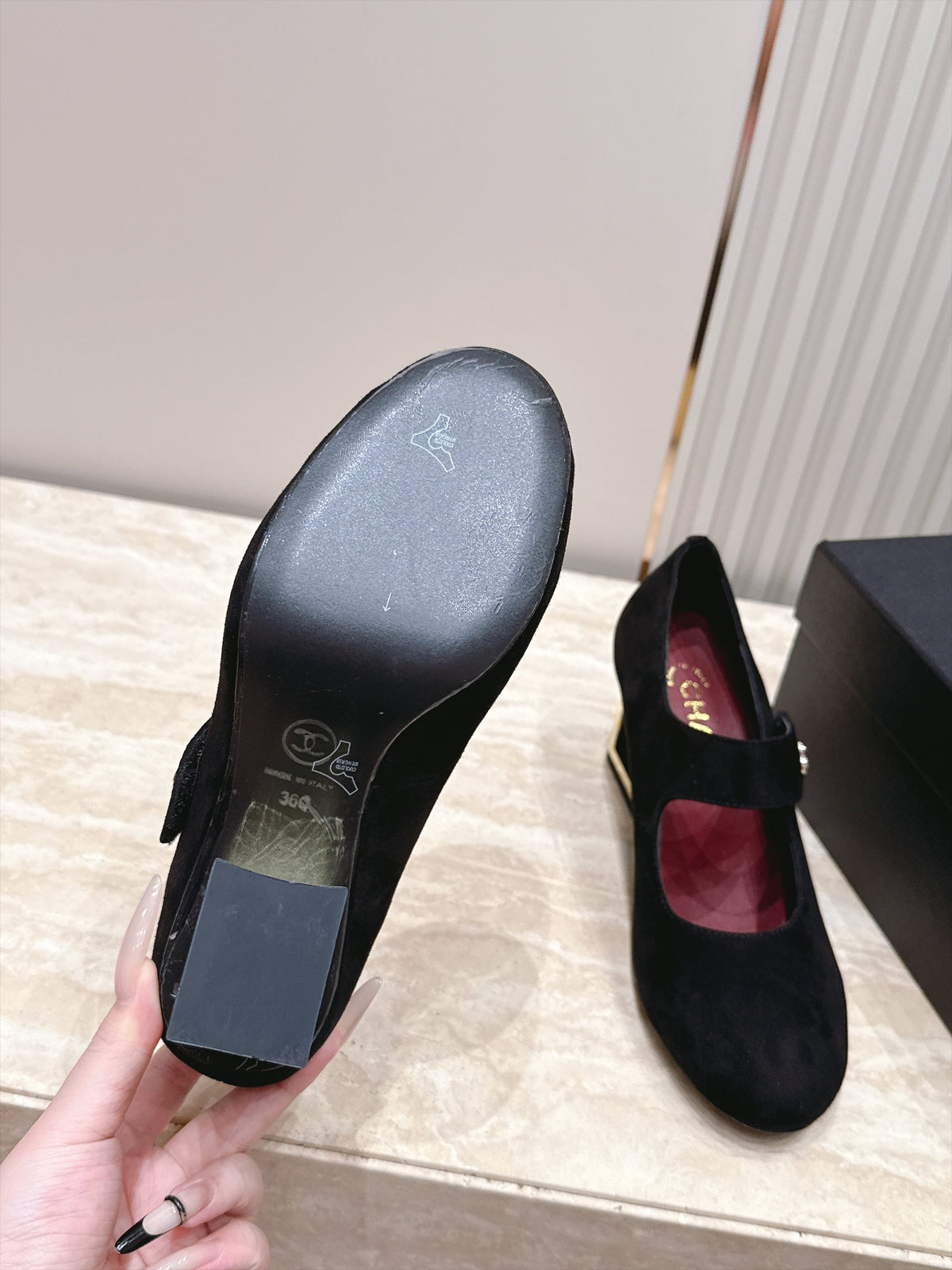 CC 26s Mary Jane Pumps 6cm Black Suede 121619