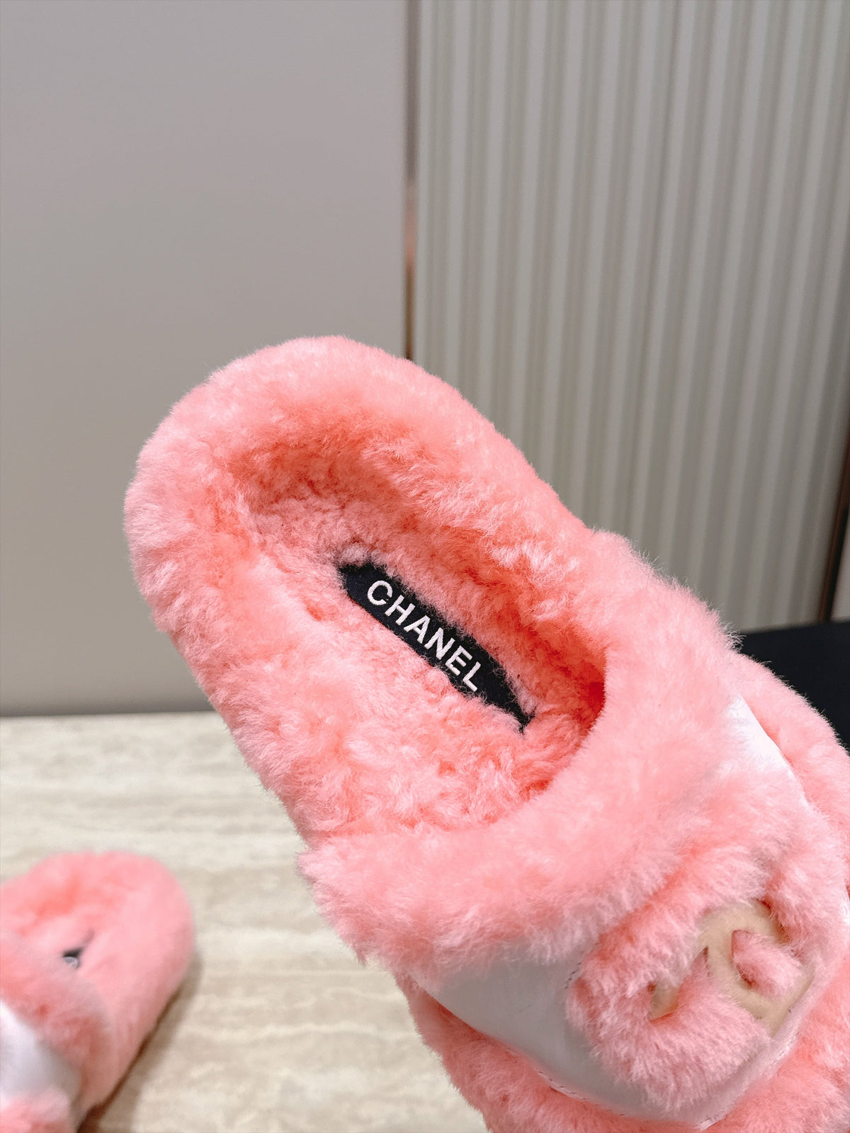CC 26s Shearling Slides 2cm Pink Fur 121626