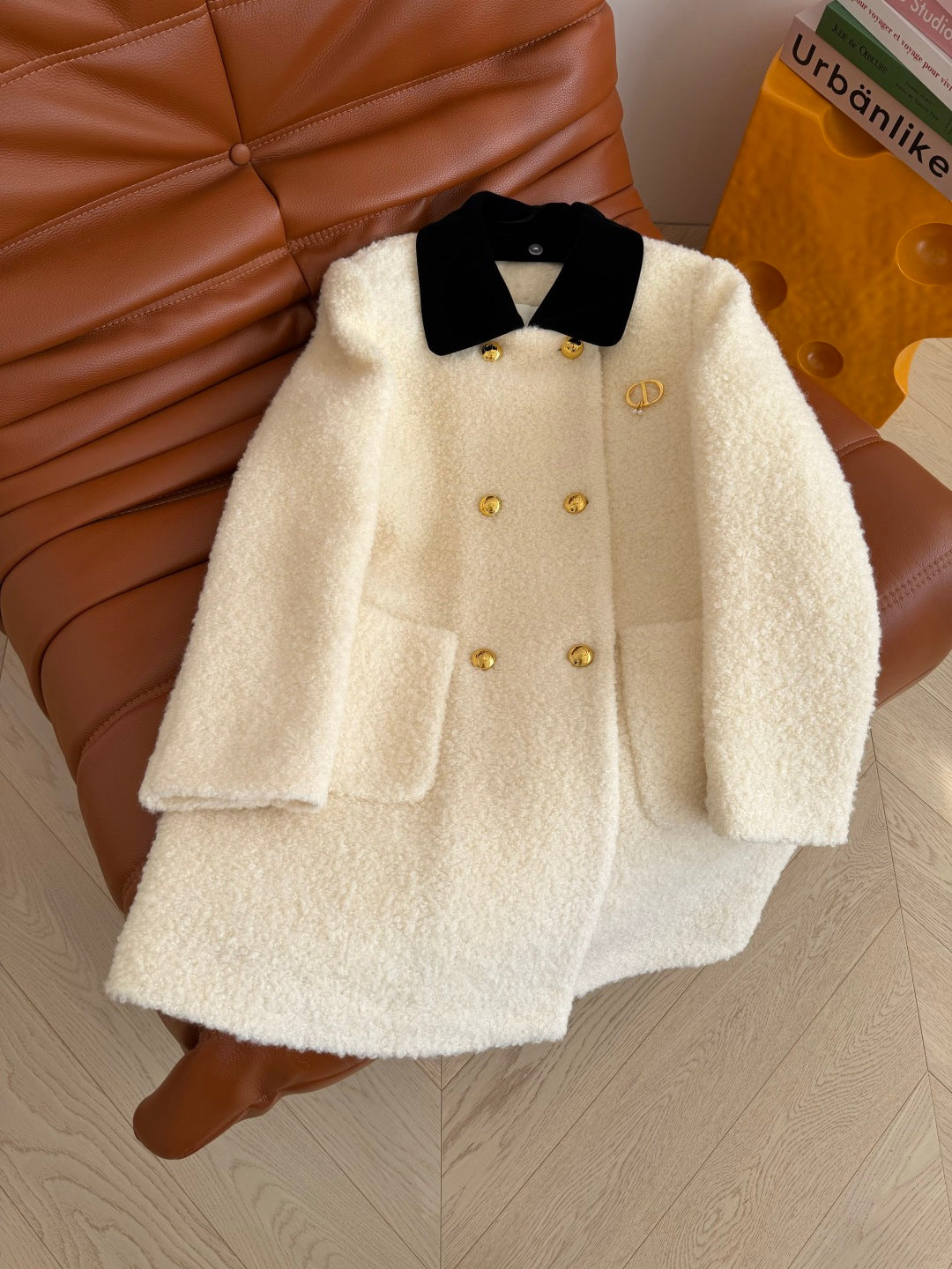 CD Ivory White Black Wool Coat Velvet 333561