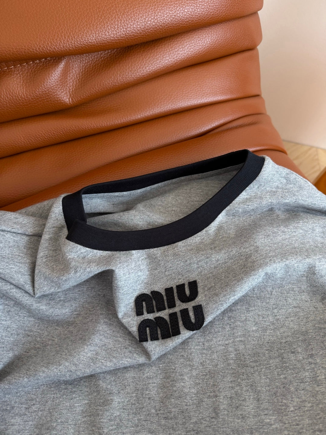 Miu 26s Long-Sleeved T-Shirt Grey Cotton 424307