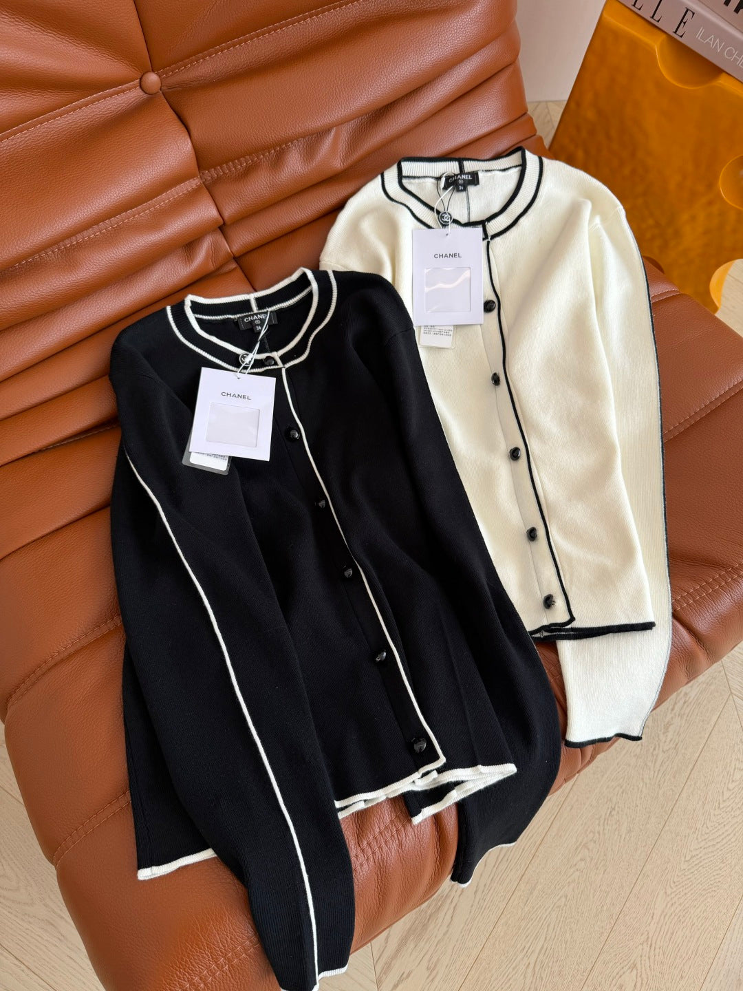 CC 26s Cardigan With Contrasting Stripes And Trim Knit 424242