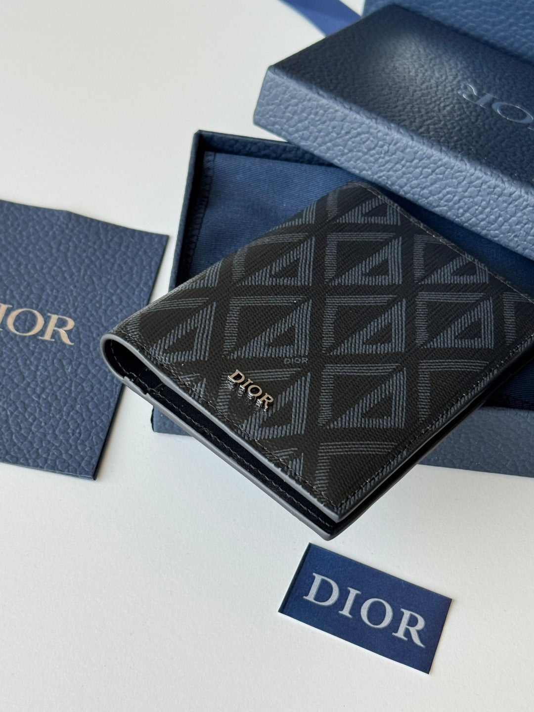 CD Diamond Saddle Passport Black Cowhide
