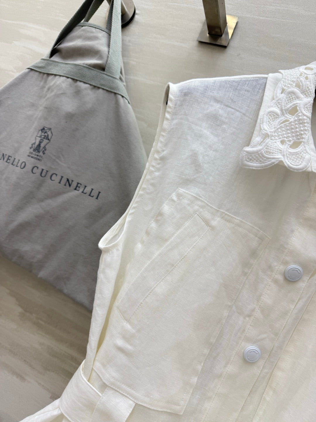 Brunello Cucinelli Vest White Linen 396979