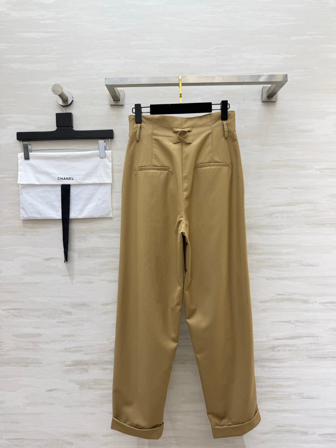CC 26s High-Waisted Straight-Leg Trousers Khaki Cotton 422179