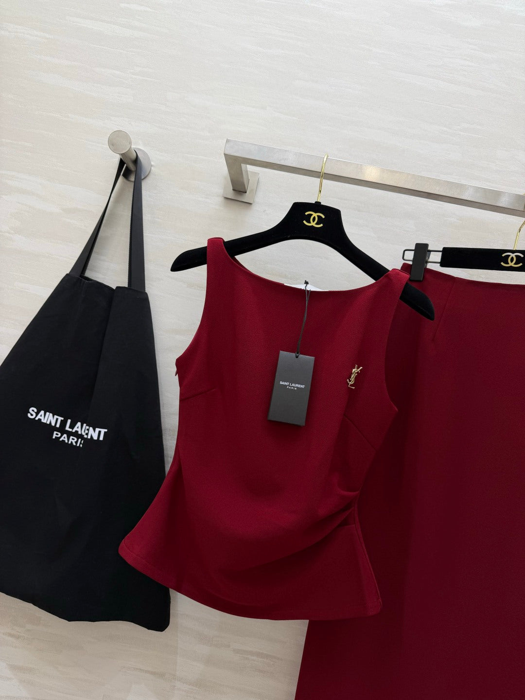 YSL 26s Sleeveless Vest + Straight Skirt Set Burgundy Linen 422159