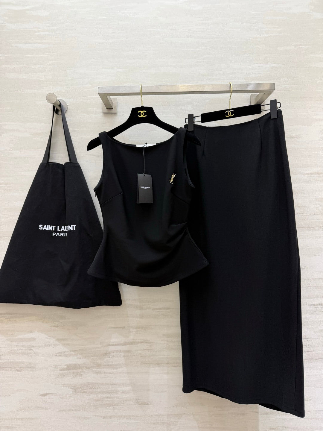 YSL 26s Sleeveless Vest + Straight Skirt Set Black Linen 422154