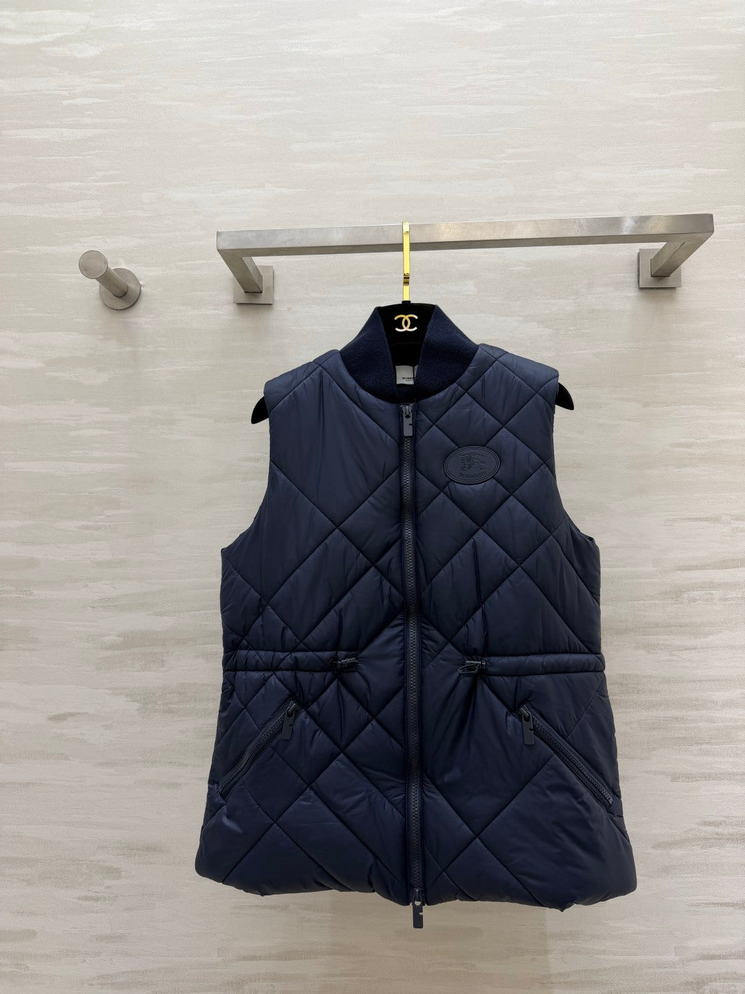 Burberry 26s Quilted Vest Navy Blue Logo Patch 427414