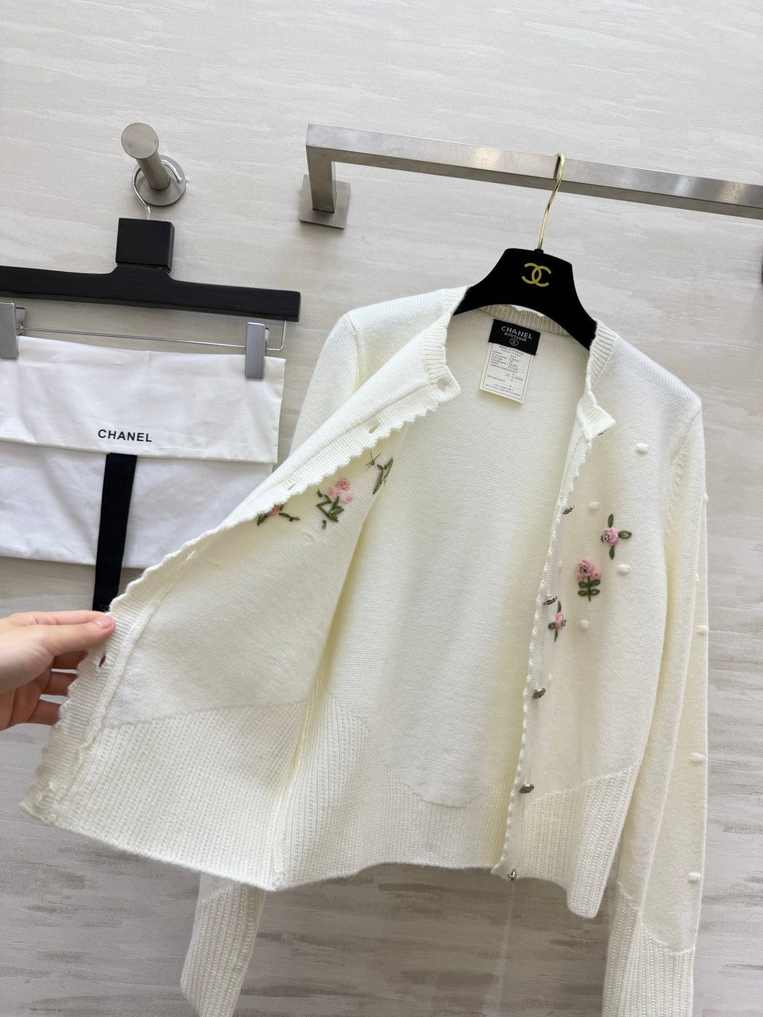 Chanel 26s Embroidered Floral Bobble Knit Cardigan White 438843