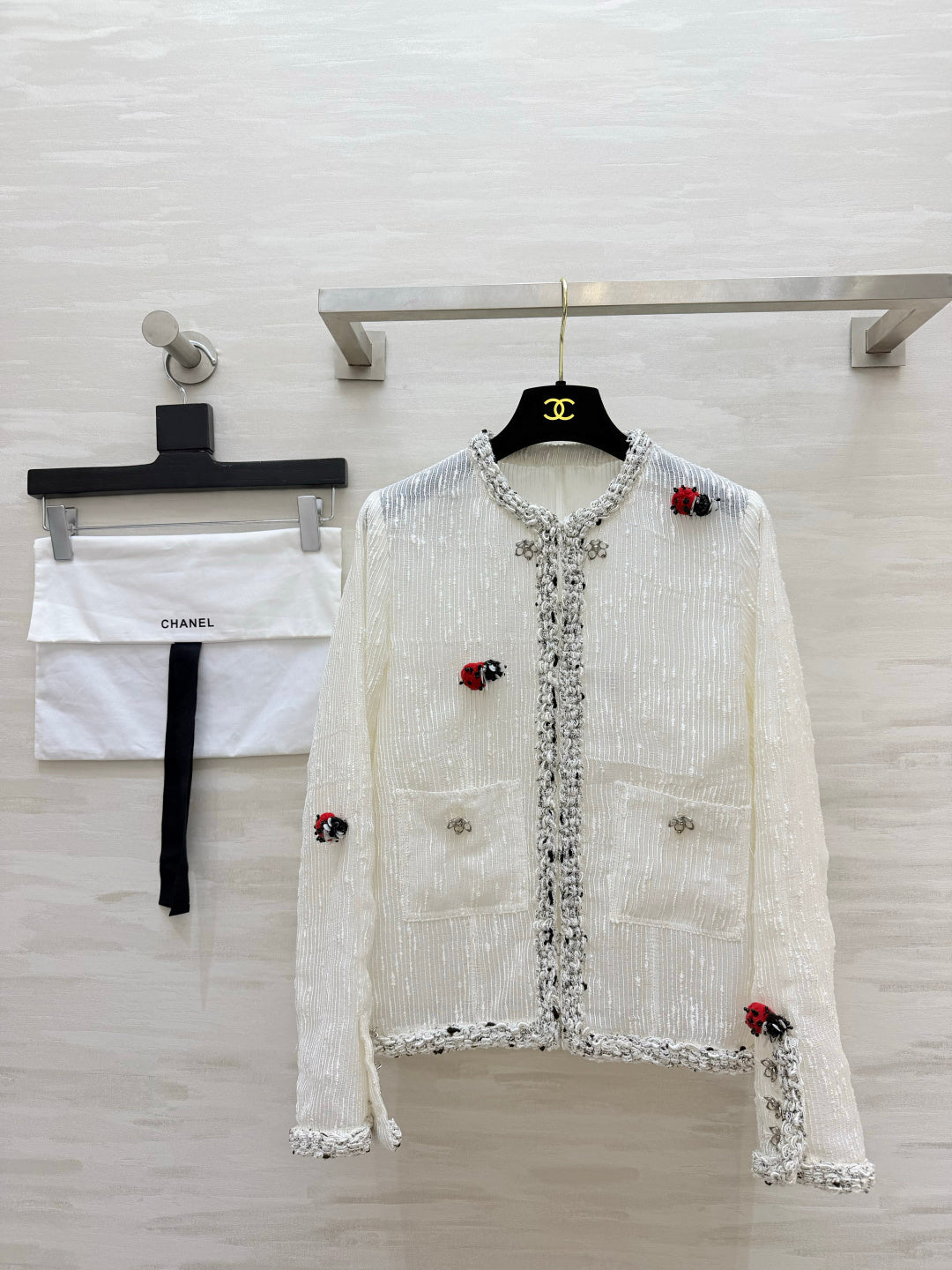 CC 26A Ladybug Jacket White Tweed 441624