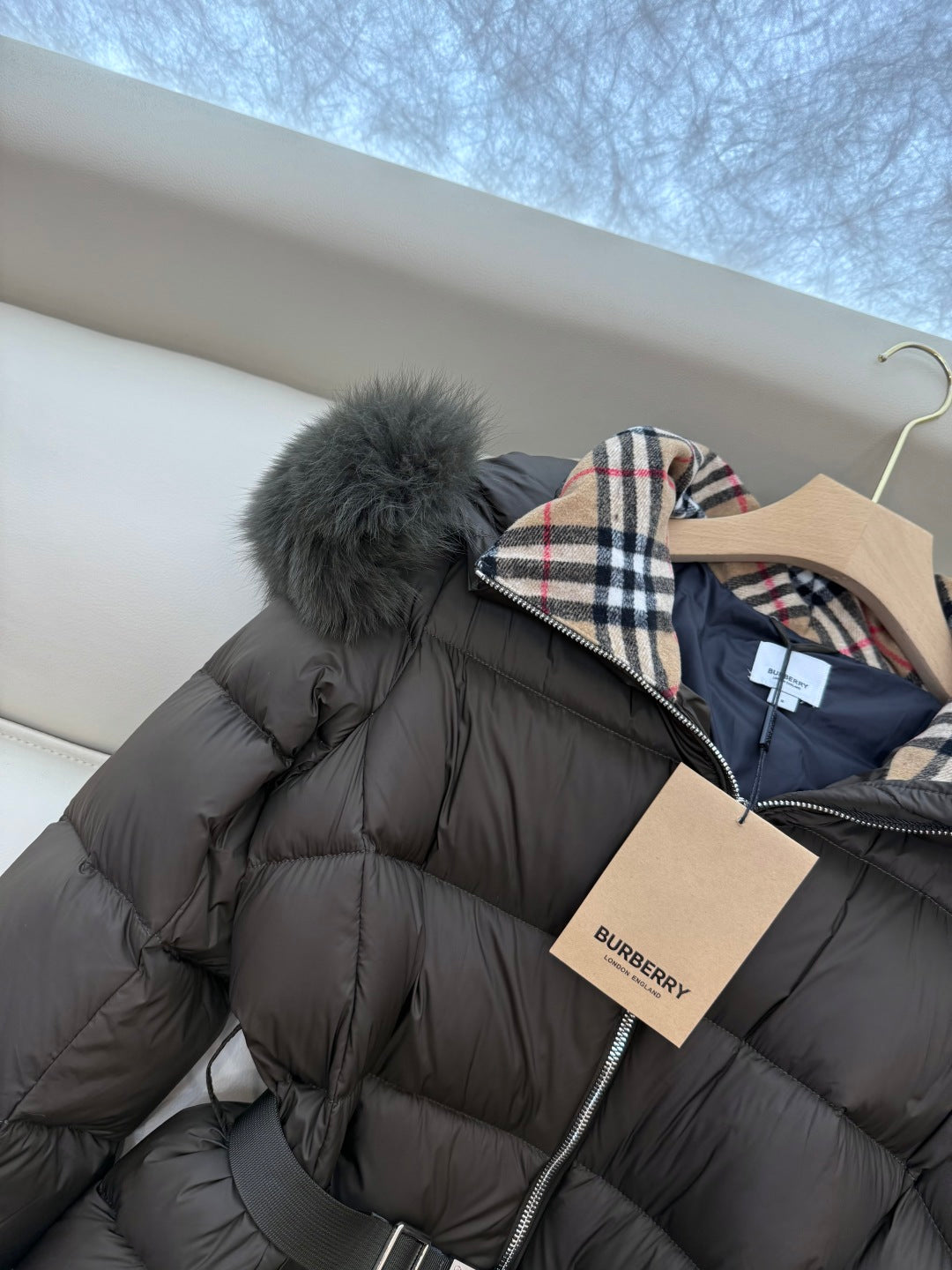 Burberry 25 Fur Collar Plaid Slim-fit Black Jacket Polyester Down
