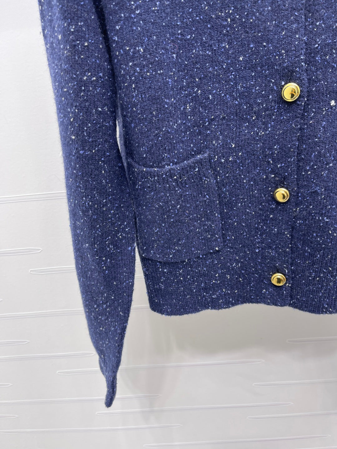 Miu 26s Neck Long-Sleeved Cardigan Navy Blue Cashemere 415895