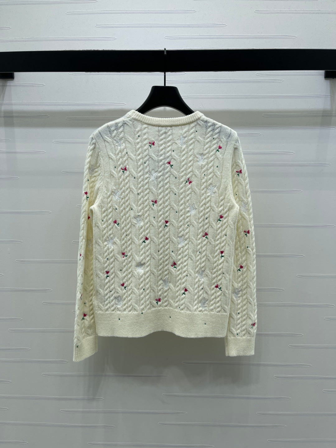 CD SS26 Dioramour Embroidered Cable-Knit Sweater Ivory Cashmere 351077