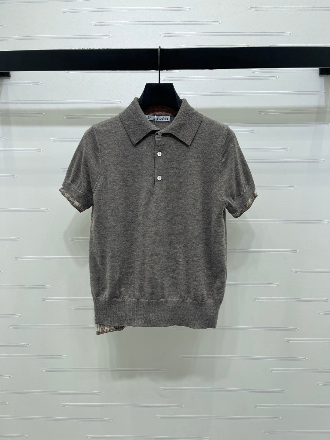 Miu Half-Open Short-Sleeve Shirt Grey Knit 343425