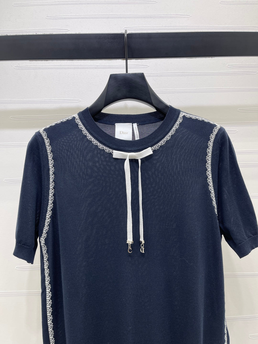 CD 26s Neck Short-Sleeved Knit Top Dark Blue Mulberry Silk 373139