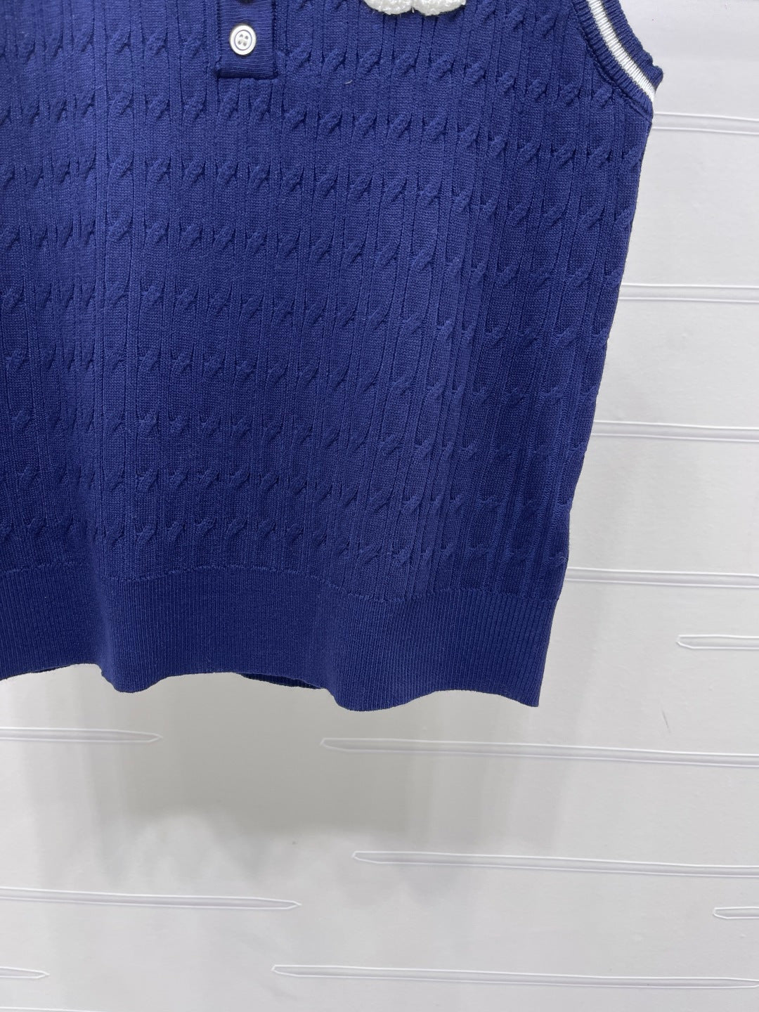 CC 26s Collared Knitted Vest Dark Blue Wool Nylon 382090