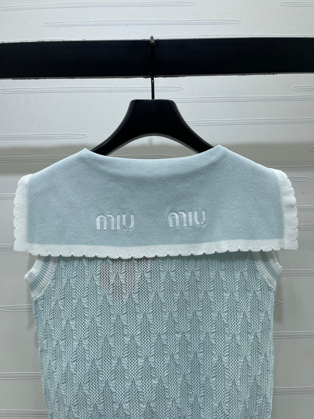 Miu Shawl Tie-Wear Knitted Vest Light Blue Black Wool 382100