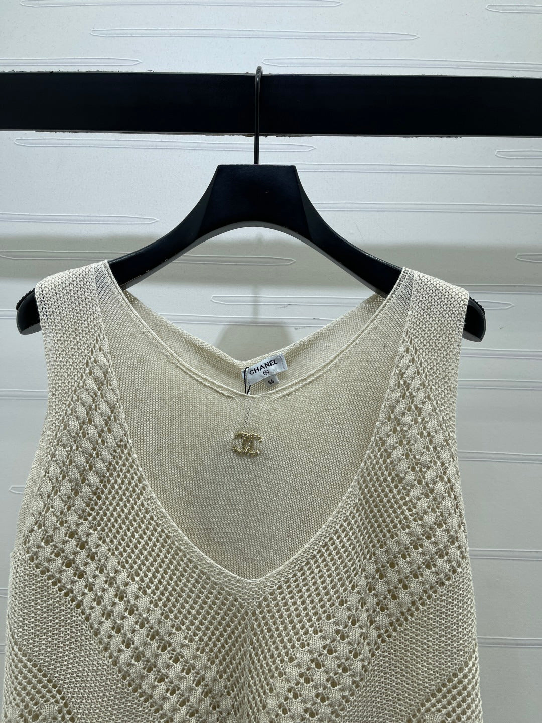 CC V-Neck Tanks Tencel 392672