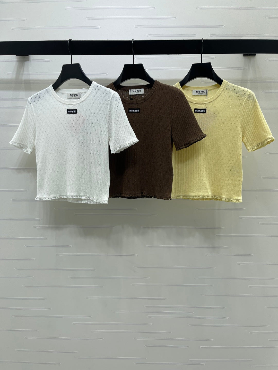 Miu Neck Short-Sleeved Top Linen Silk 392700