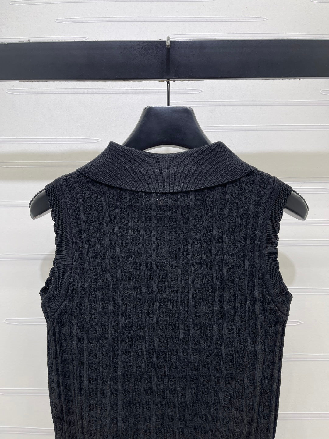 CD Collared Knit Vest Black Wool Acrylic Nylon Polyester 397480