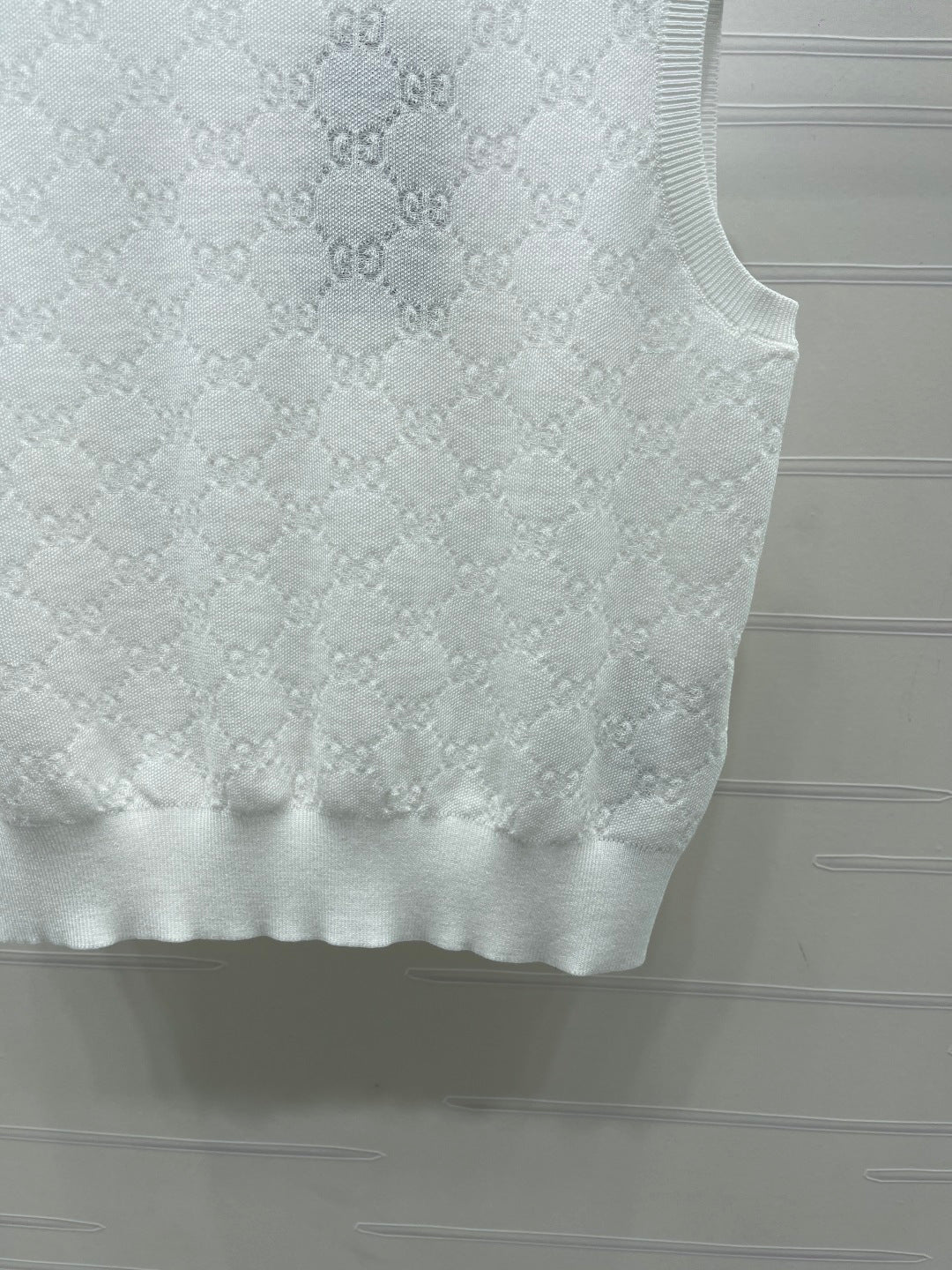 GG Jacquard Crew Neck Knit Vest White Tencel 397474