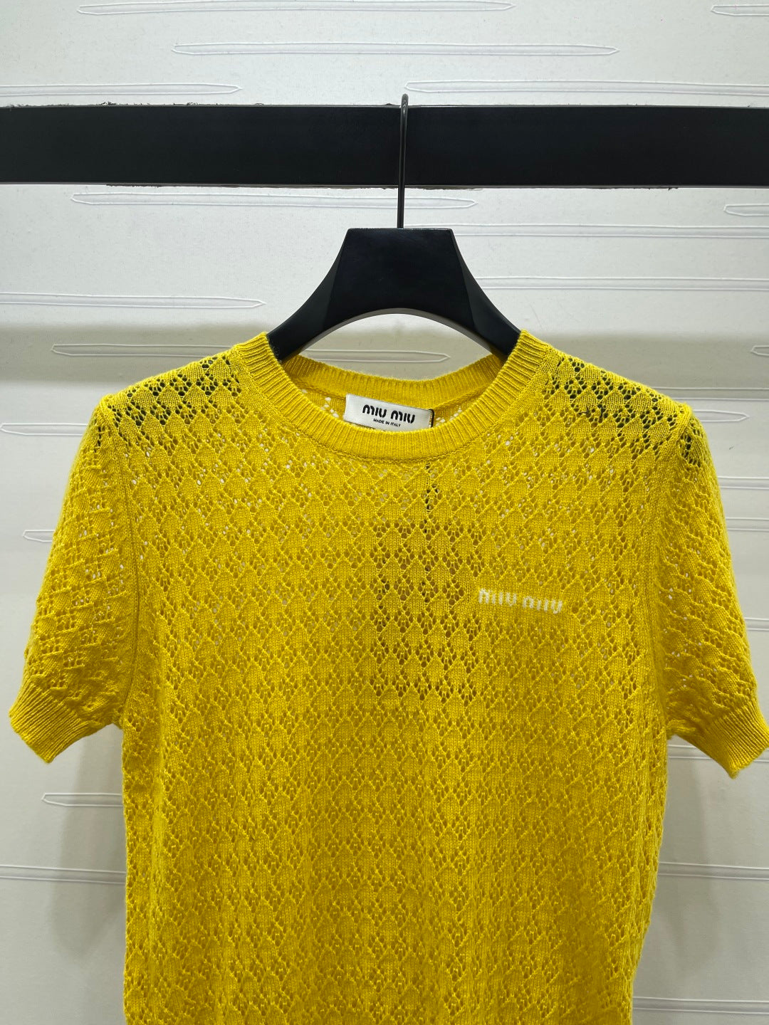 Miu 26s Neck Knit Short-Sleeved Top Yellow Wool 410768