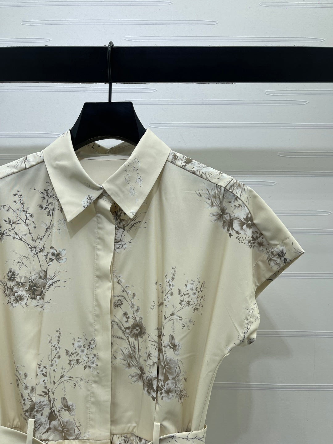 CD 26s Floral Print Collar Short Sleeve Dress Cream Polyester 406525
