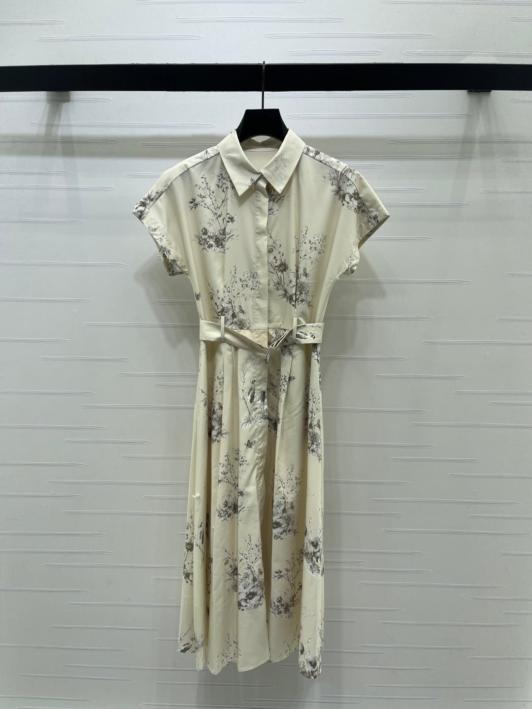 CD 26s Floral Print Collar Short Sleeve Dress Cream Polyester 406525